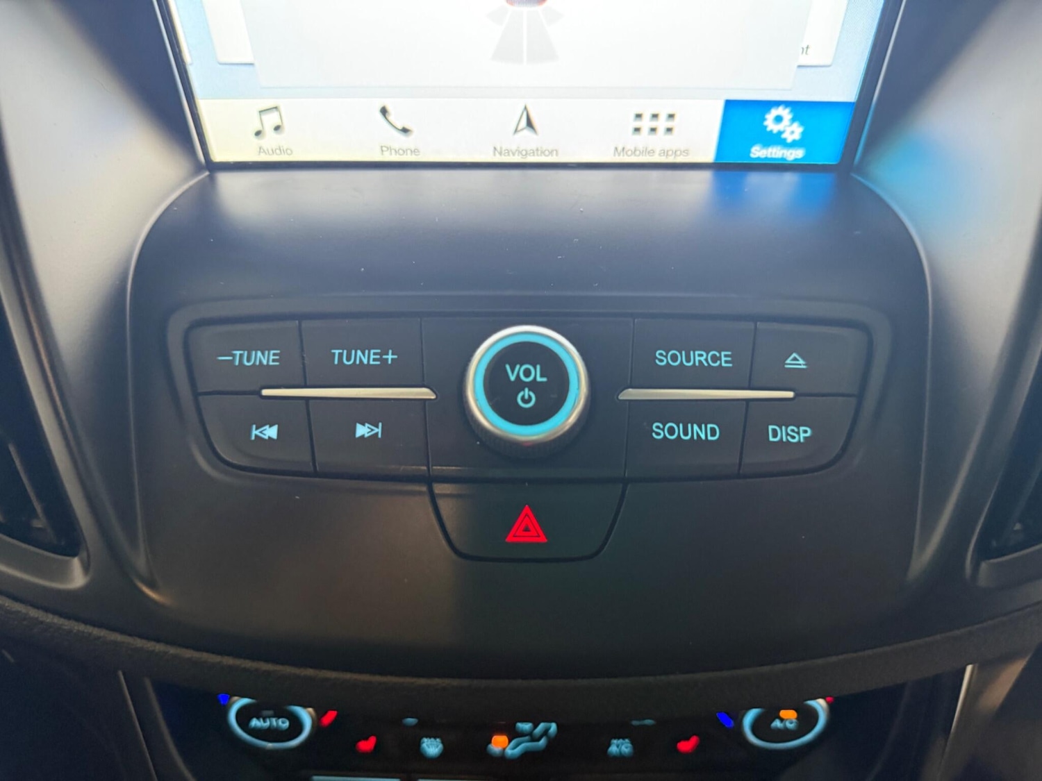 Used Ford Kuga 2018 for sale - 76996000: Photo 41