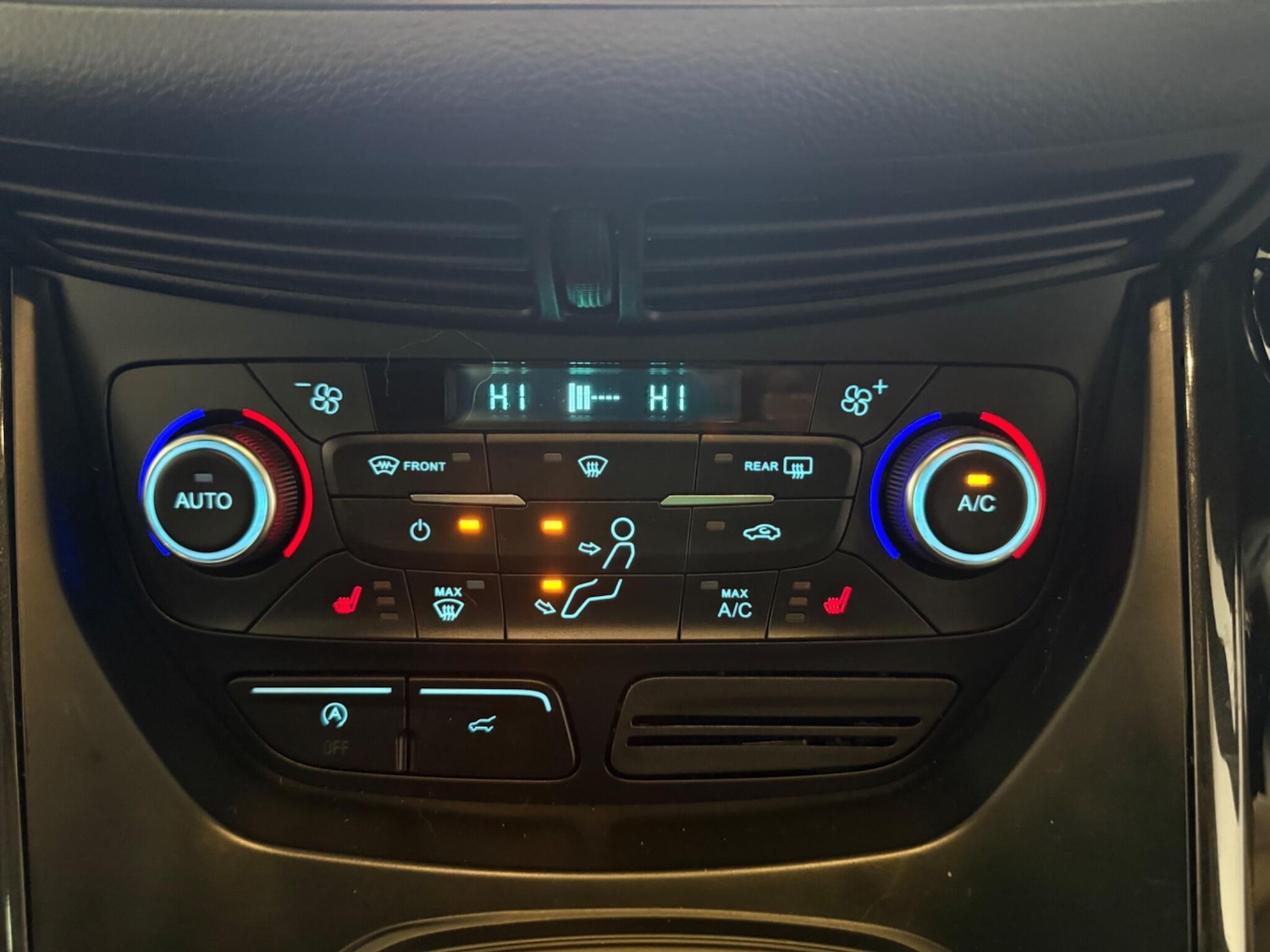 Used Ford Kuga 2018 for sale - 76996000: Photo 42