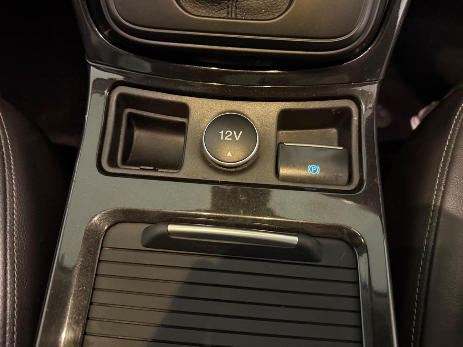 Used Ford Kuga 2018 for sale - 76996000: Photo 44