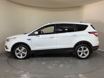 Used Ford Kuga 2018 for sale - 76996000: Photo