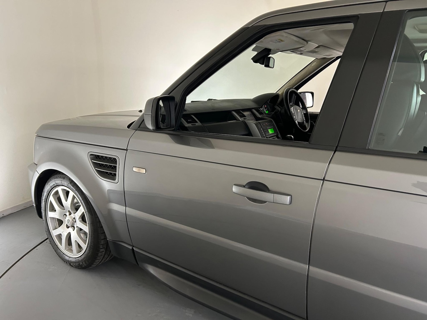 Used Land Rover Range Rover Sport 2008 for sale - 76409214: Photo 68