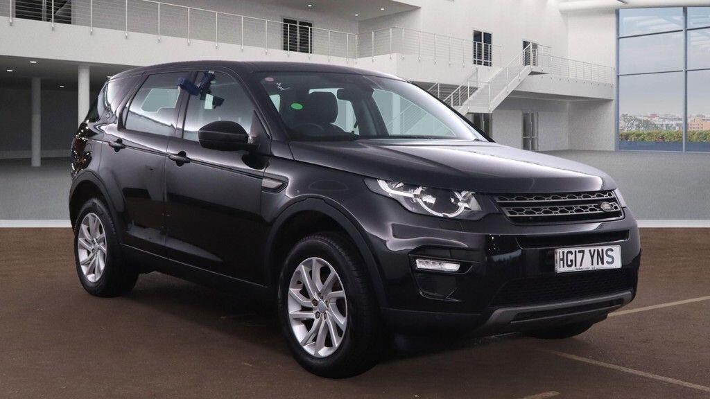 Used Land Rover Discovery Sport 2017 for sale - 76645681: Photo 1