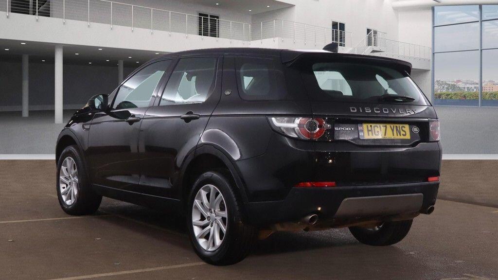 Used Land Rover Discovery Sport 2017 for sale - 76645681: Photo 6