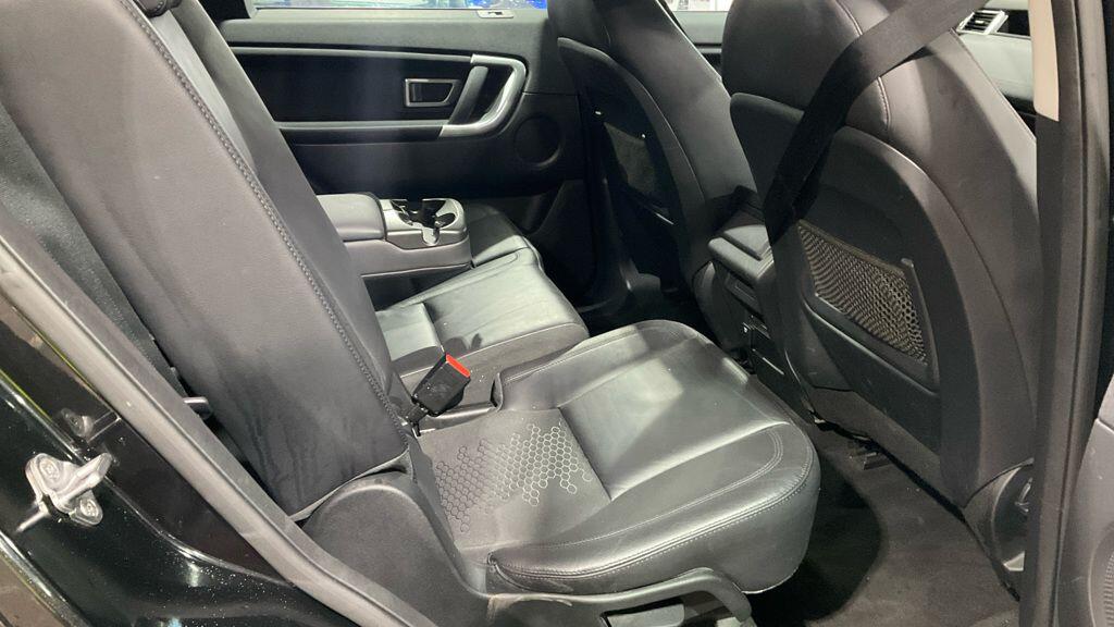 Used Land Rover Discovery Sport 2017 for sale - 76645681: Photo 9