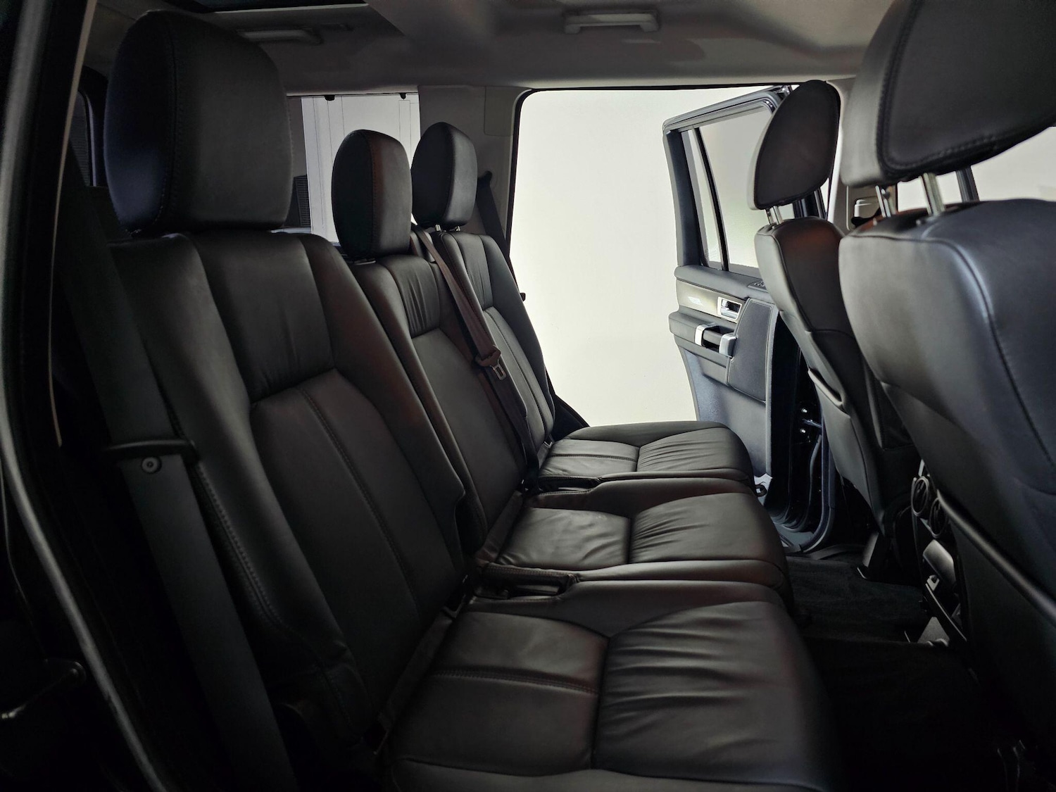 Used Land Rover Discovery 2009 for sale - 77229644: Photo 16