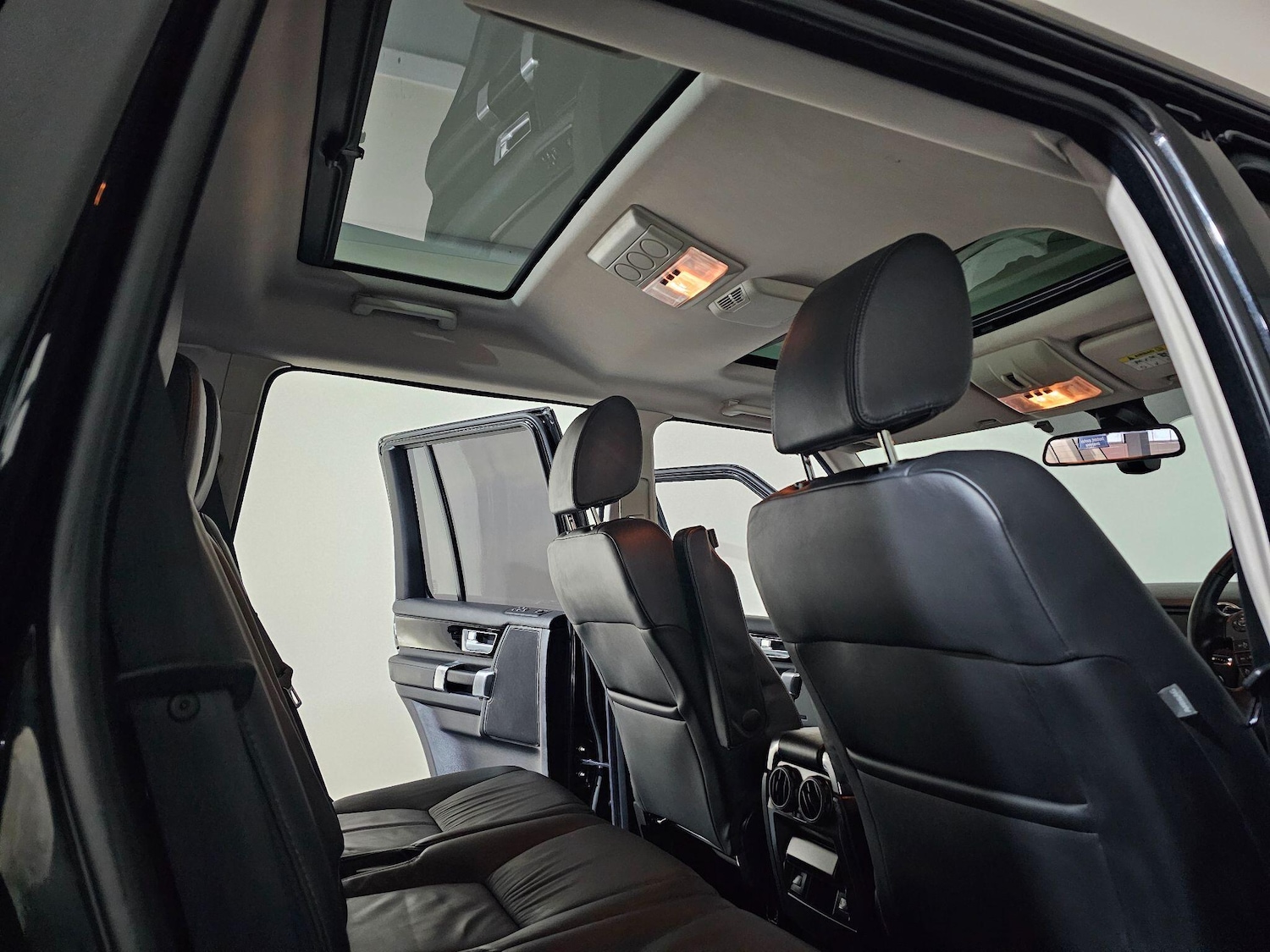 Used Land Rover Discovery 2009 for sale - 77229644: Photo 17