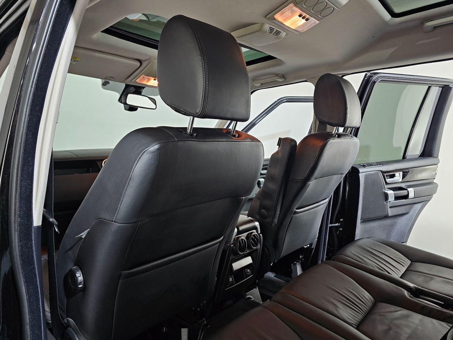 Used Land Rover Discovery 2009 for sale - 77229644: Photo 18