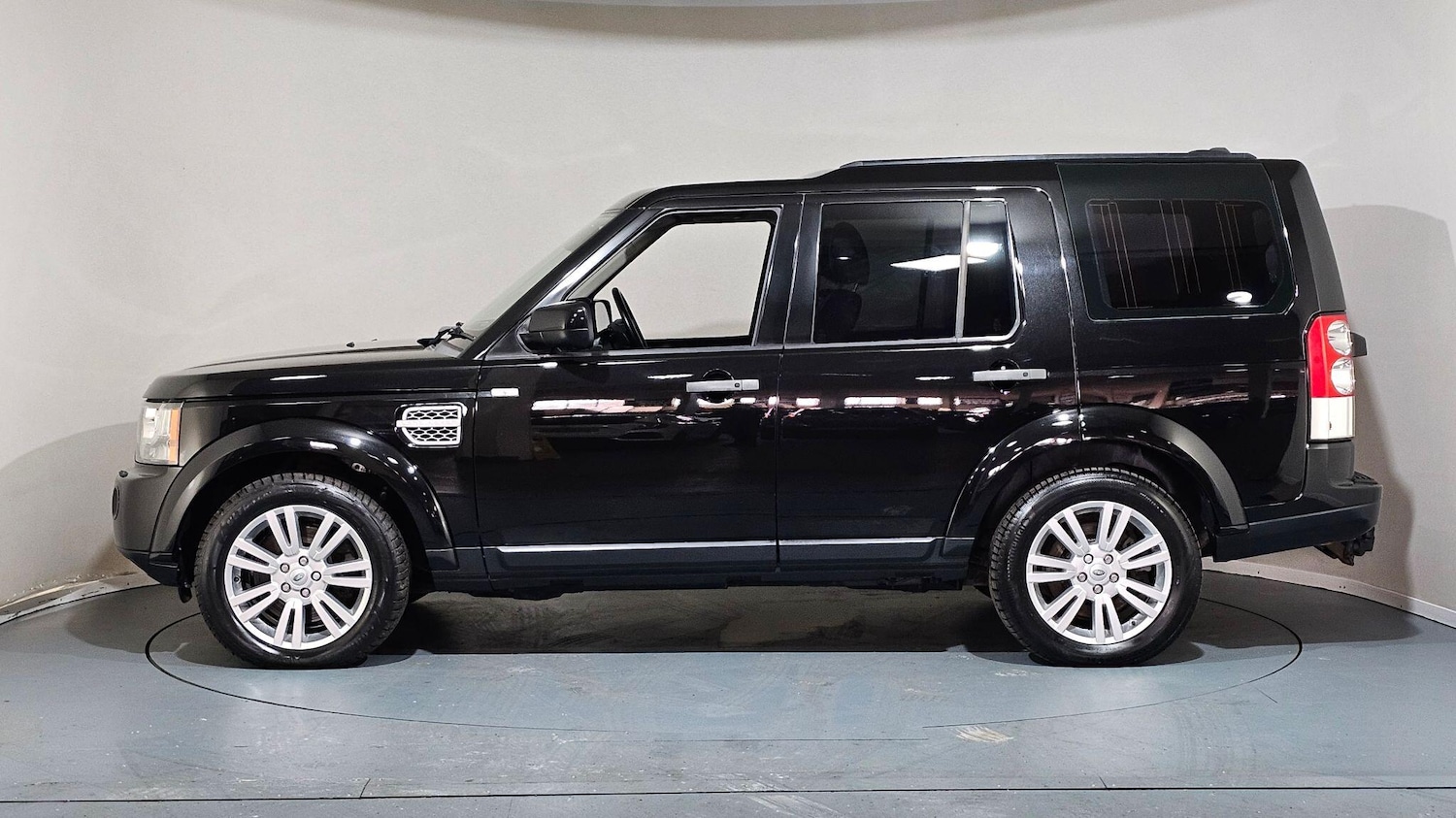 Used Land Rover Discovery 2009 for sale - 77229644: Photo 5