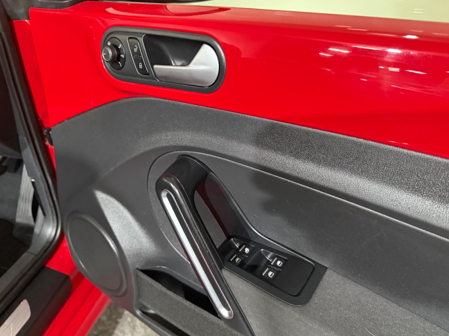 Used Volkswagen Beetle 2015 for sale - 76512836: Photo 21