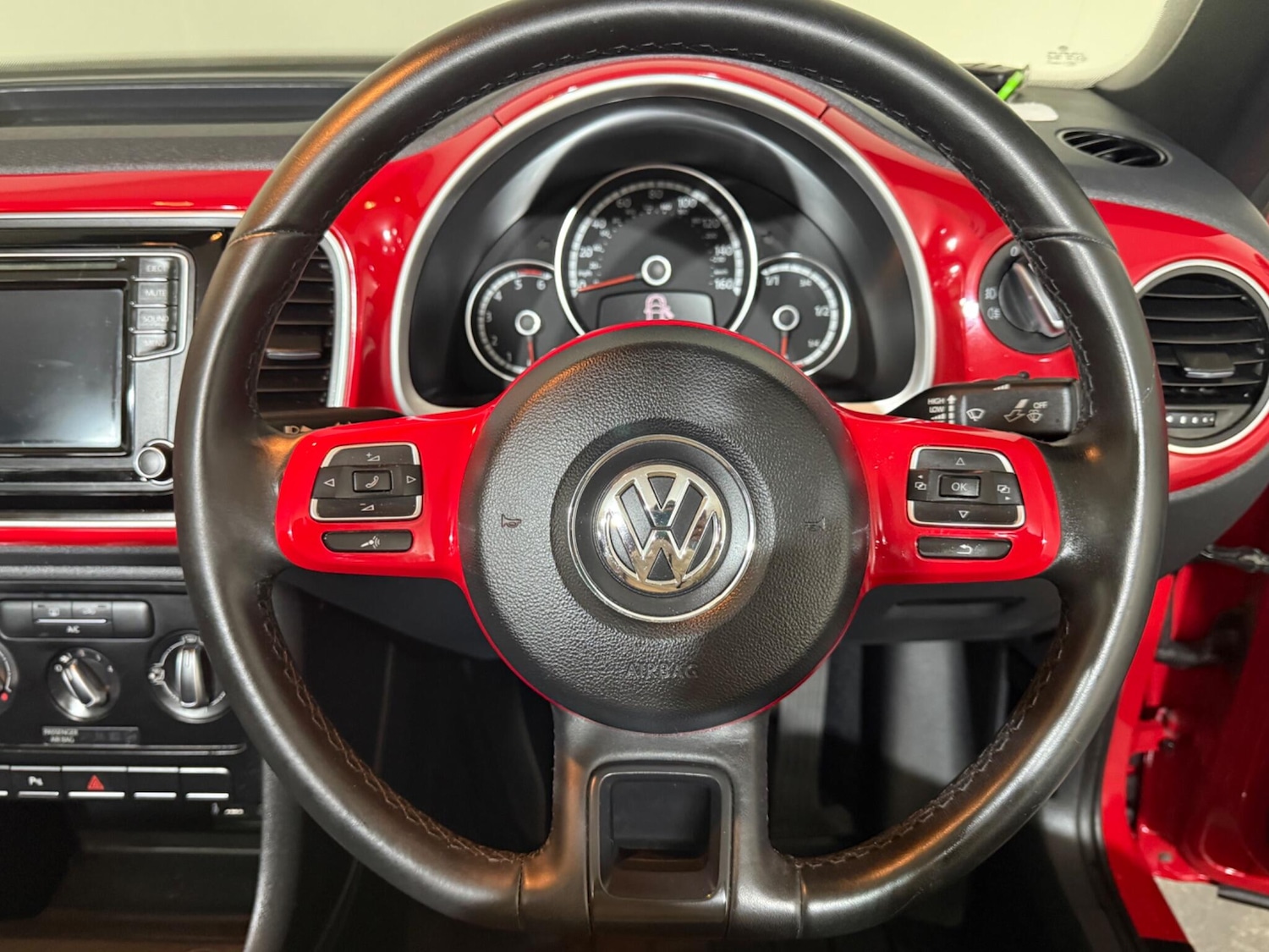 Used Volkswagen Beetle 2015 for sale - 76512836: Photo 26