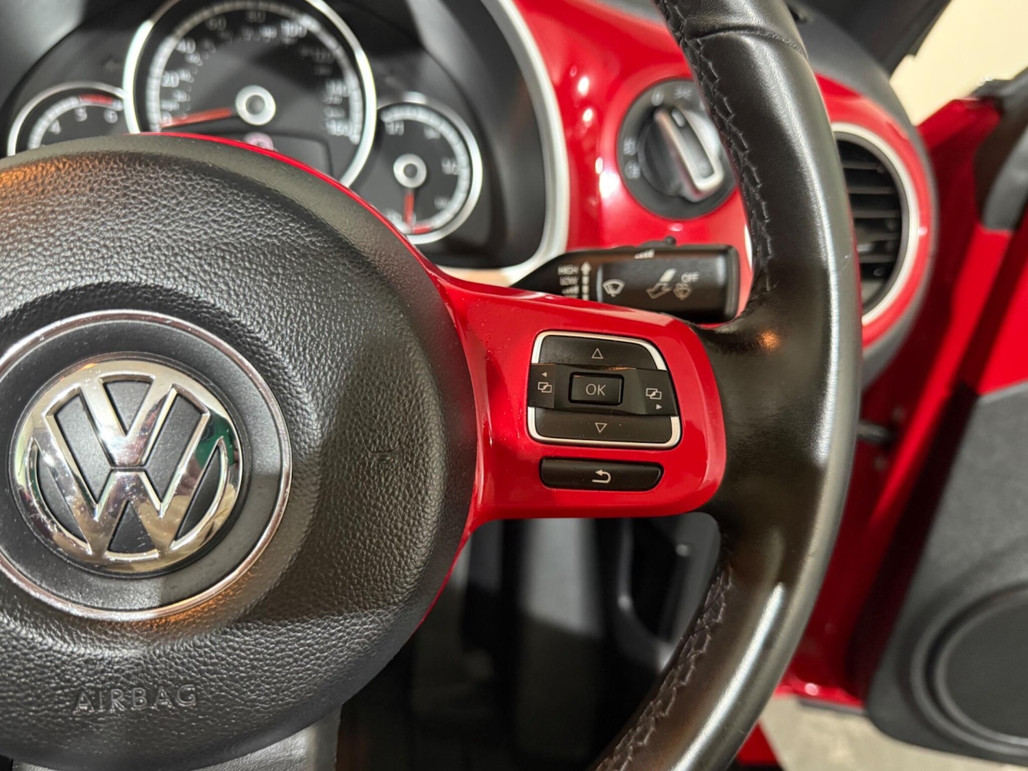 Used Volkswagen Beetle 2015 for sale - 76512836: Photo 27
