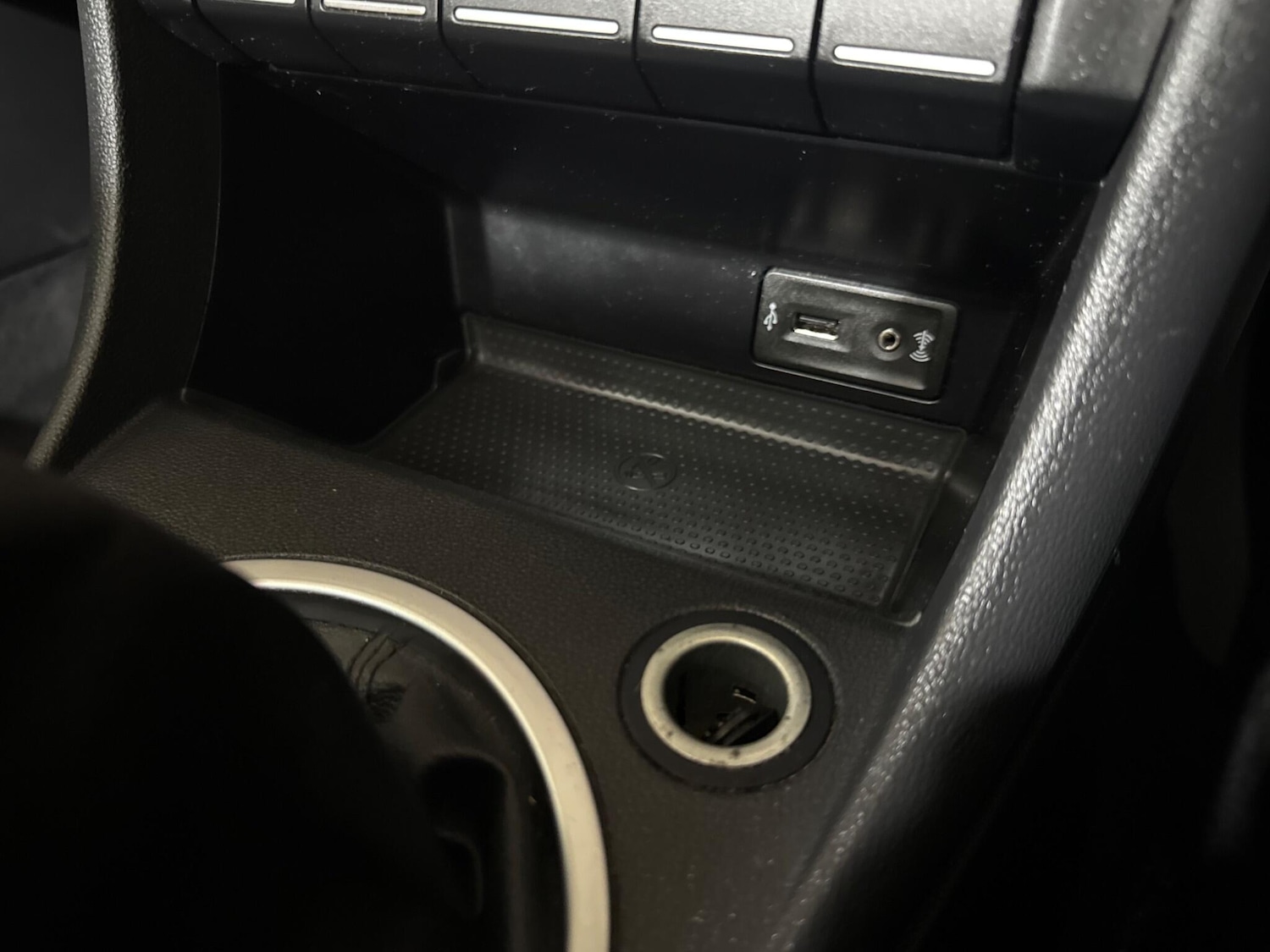 Used Volkswagen Beetle 2015 for sale - 76512836: Photo 37