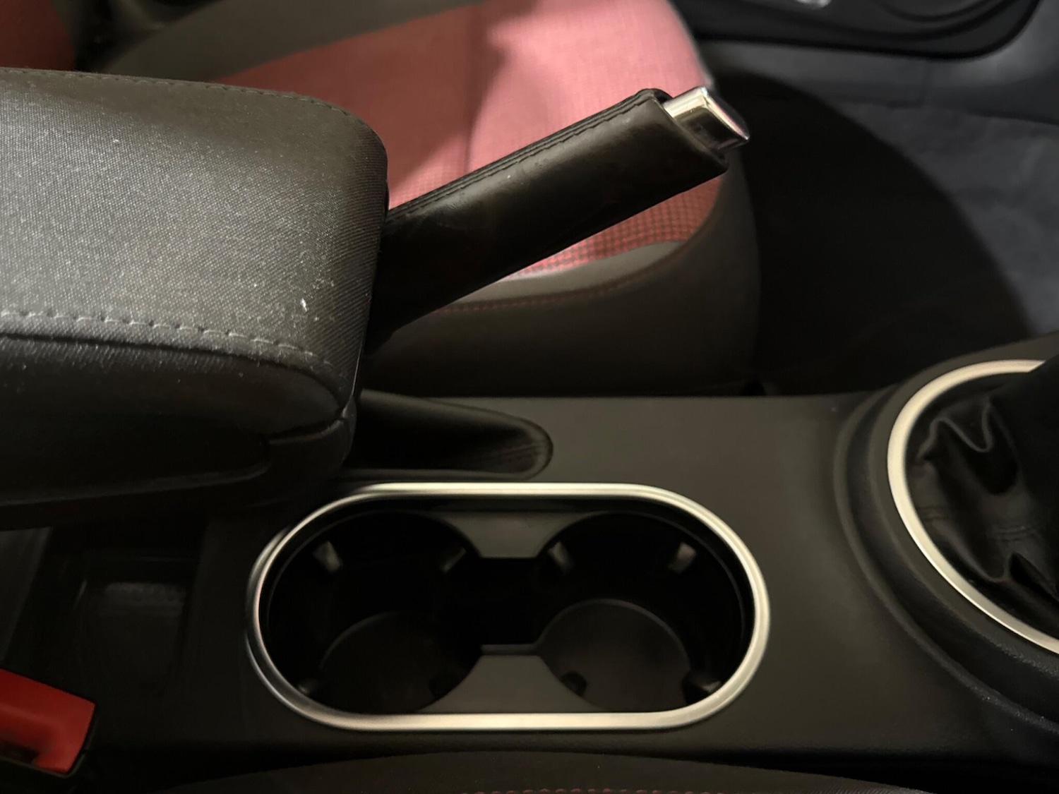 Used Volkswagen Beetle 2015 for sale - 76512836: Photo 39