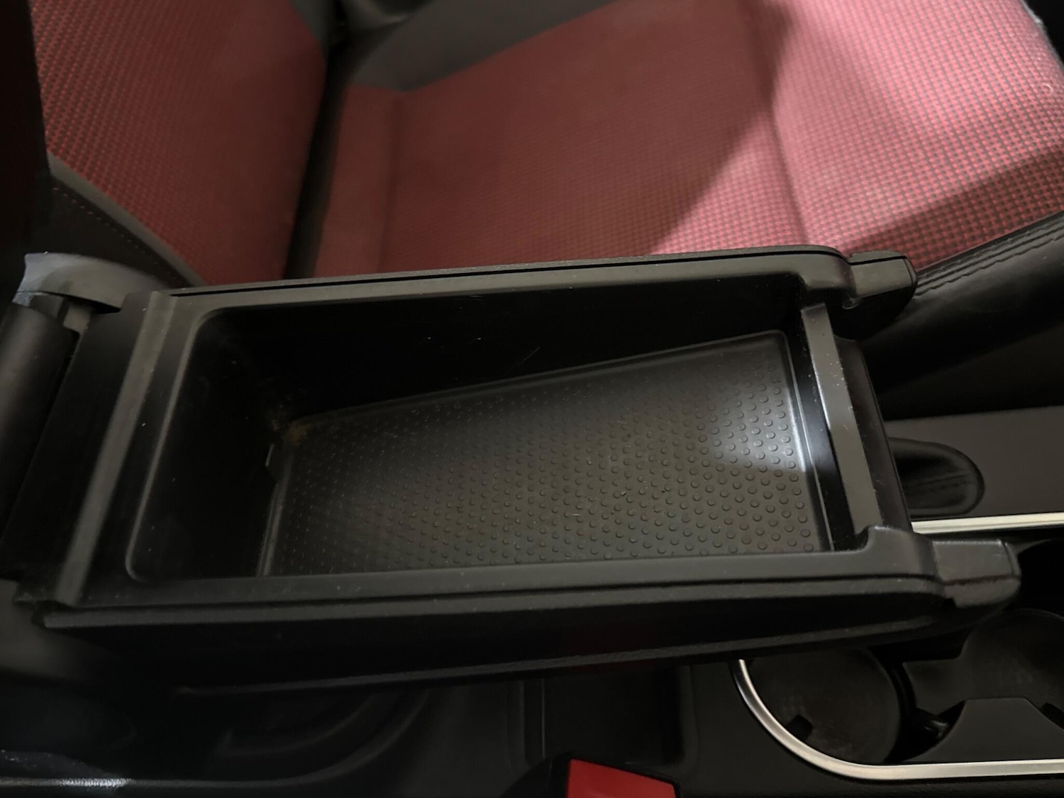 Used Volkswagen Beetle 2015 for sale - 76512836: Photo 40