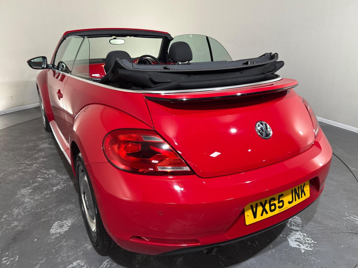 Used Volkswagen Beetle 2015 for sale - 76512836: Photo 46