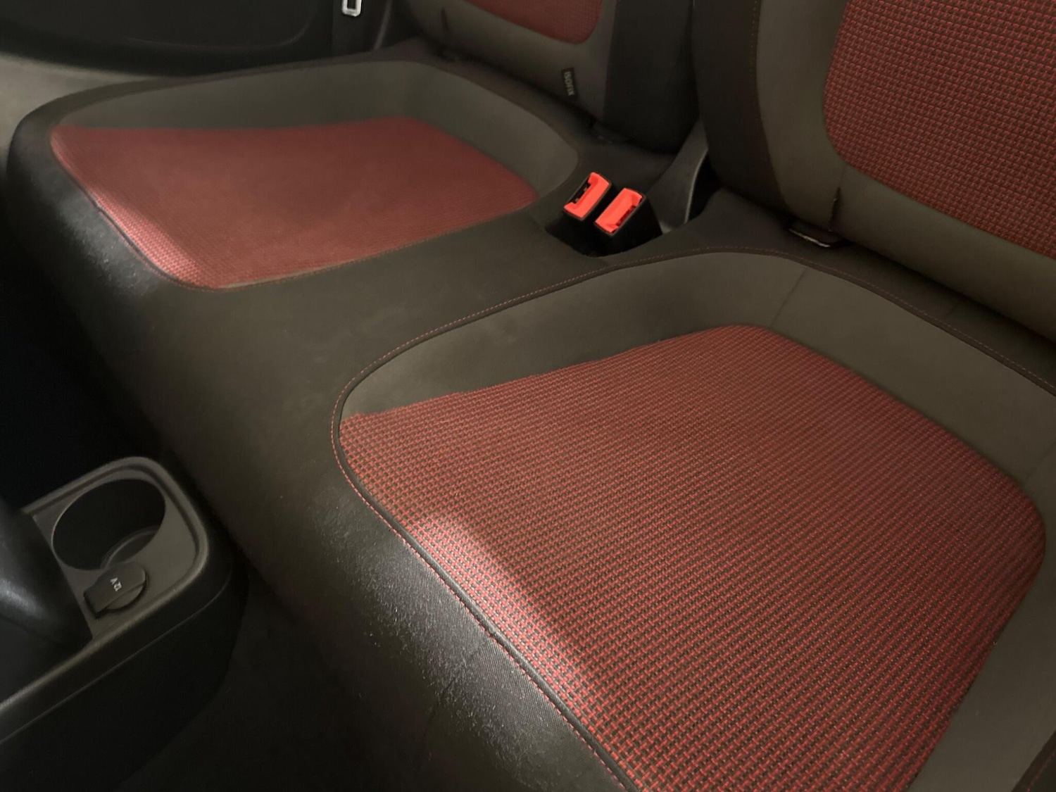 Used Volkswagen Beetle 2015 for sale - 76512836: Photo 54