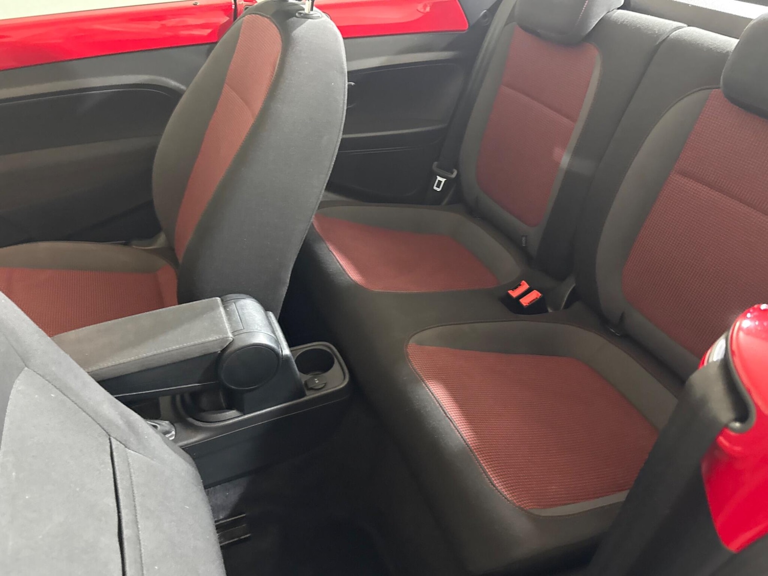 Used Volkswagen Beetle 2015 for sale - 76512836: Photo 55