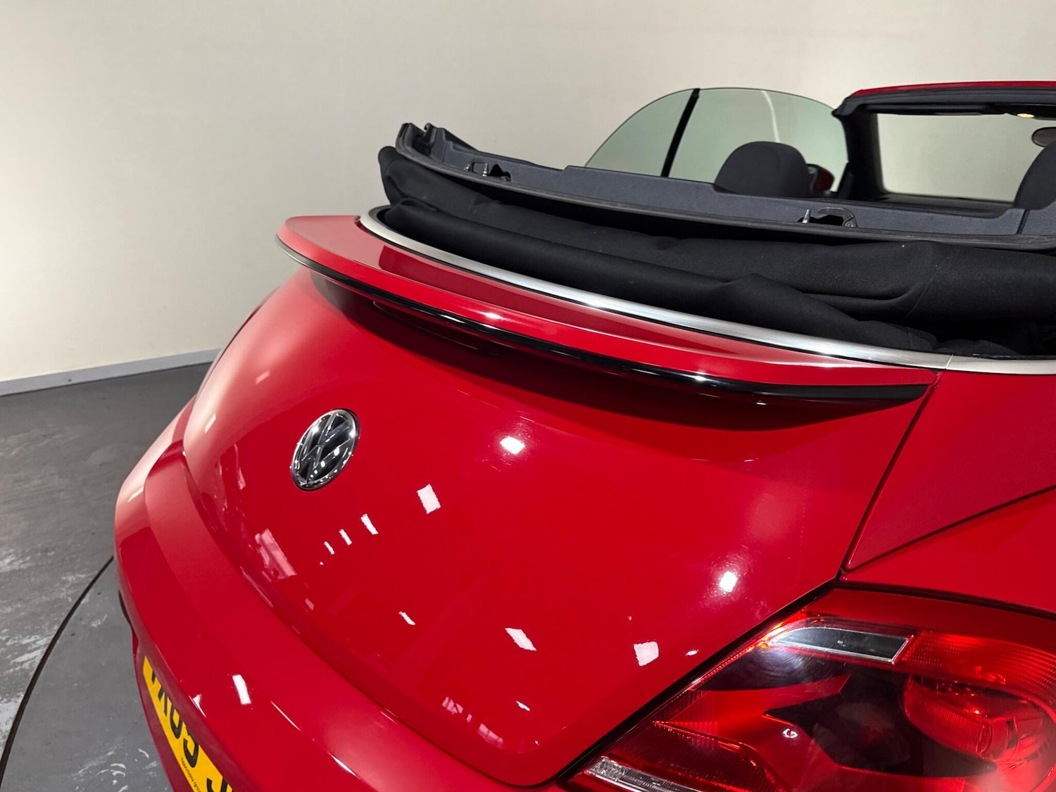 Used Volkswagen Beetle 2015 for sale - 76512836: Photo 69