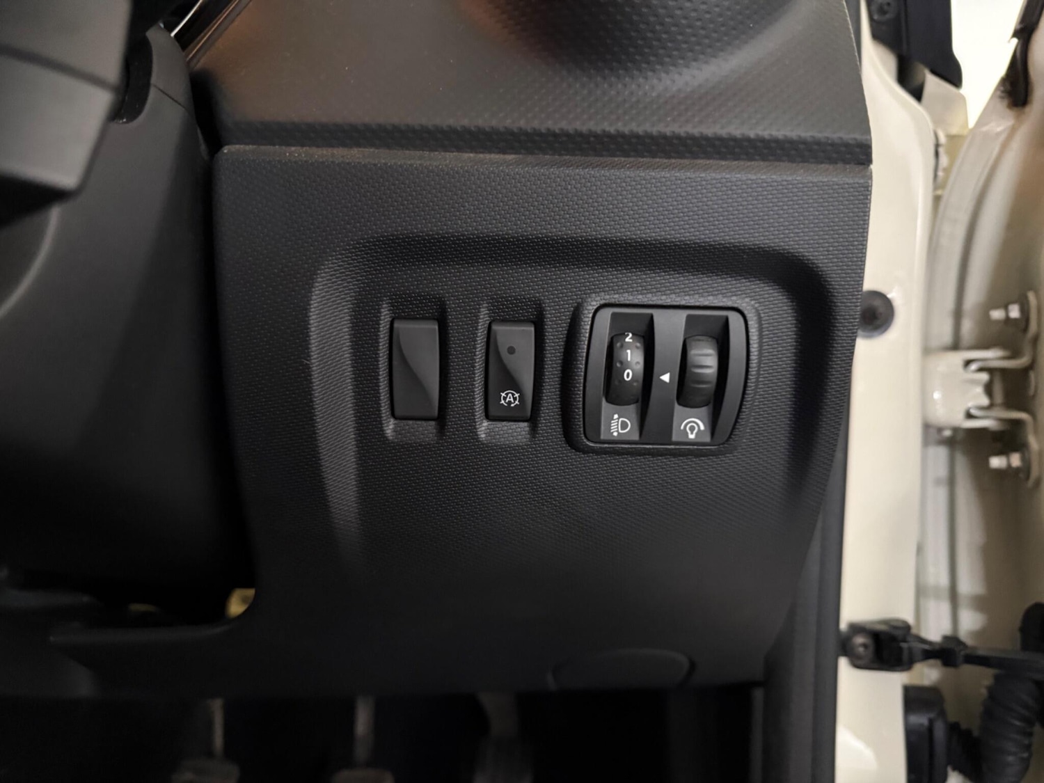 Used Renault Captur 2014 for sale - 76408868: Photo 25