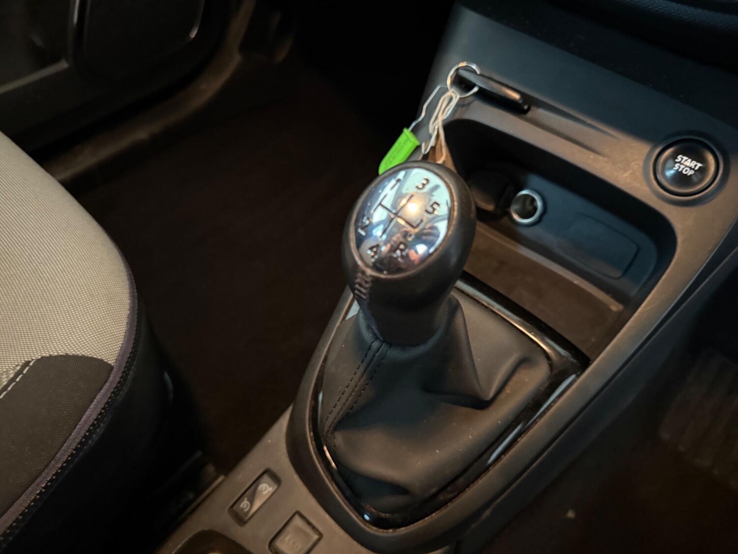 Used Renault Captur 2014 for sale - 76408868: Photo 40