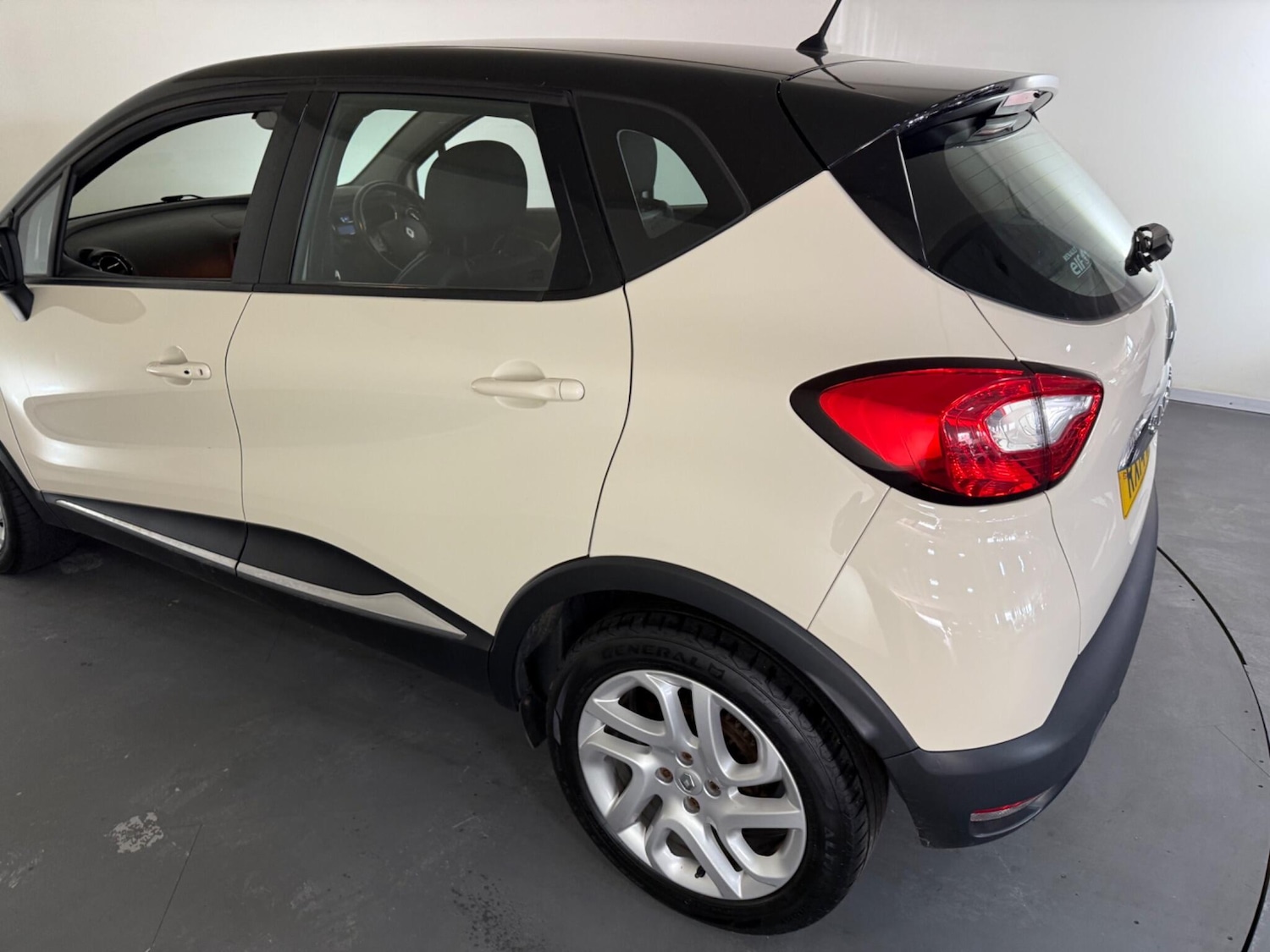 Used Renault Captur 2014 for sale - 76408868: Photo 52