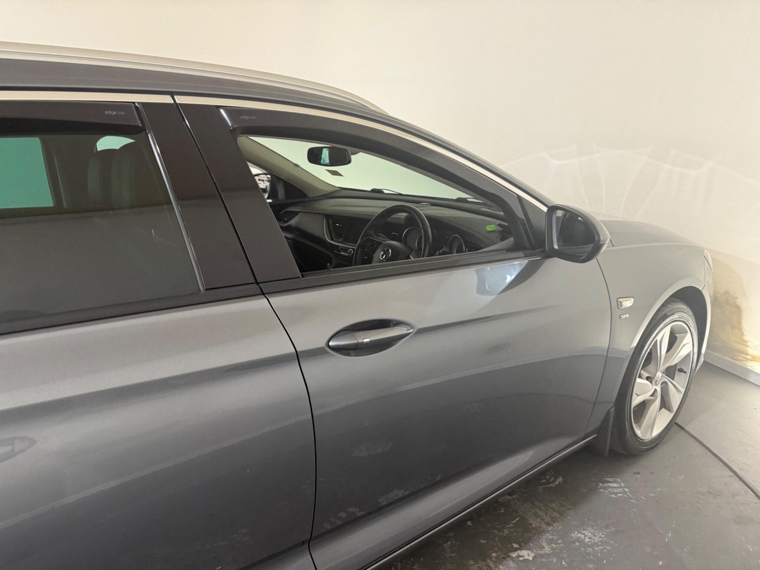 Used Vauxhall Insignia 2017 for sale - 76802323: Photo 16