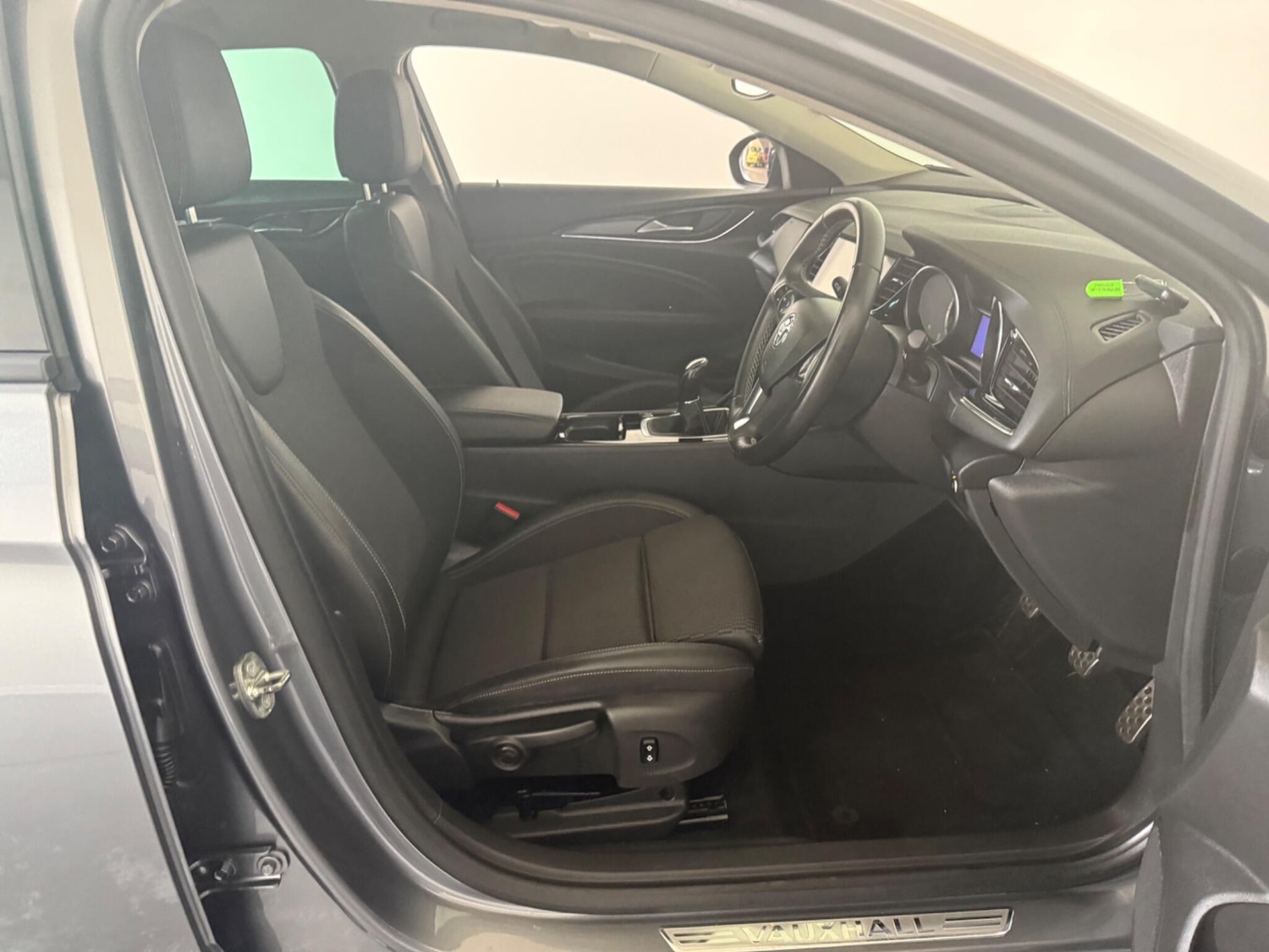 Used Vauxhall Insignia 2017 for sale - 76802323: Photo 22