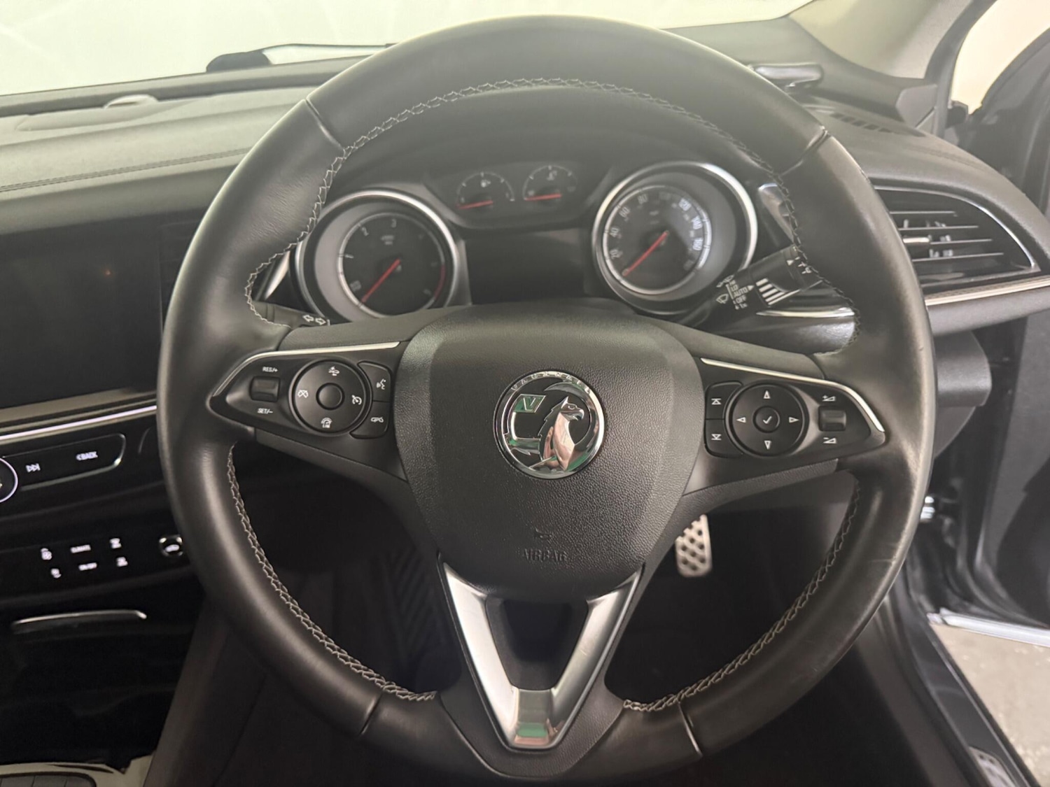 Used Vauxhall Insignia 2017 for sale - 76802323: Photo 26