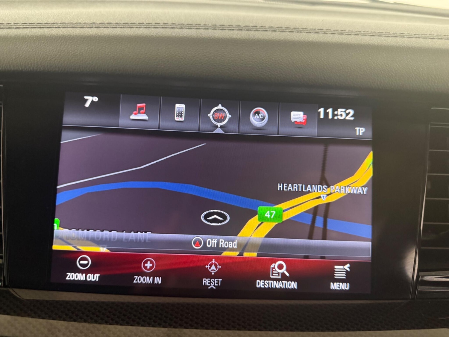 Used Vauxhall Insignia 2017 for sale - 76802323: Photo 37