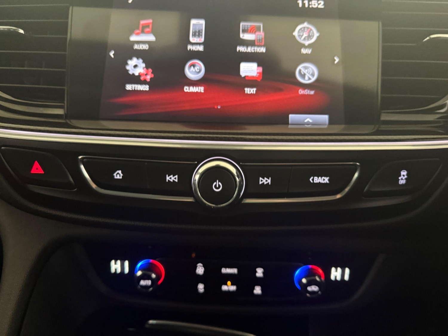 Used Vauxhall Insignia 2017 for sale - 76802323: Photo 40