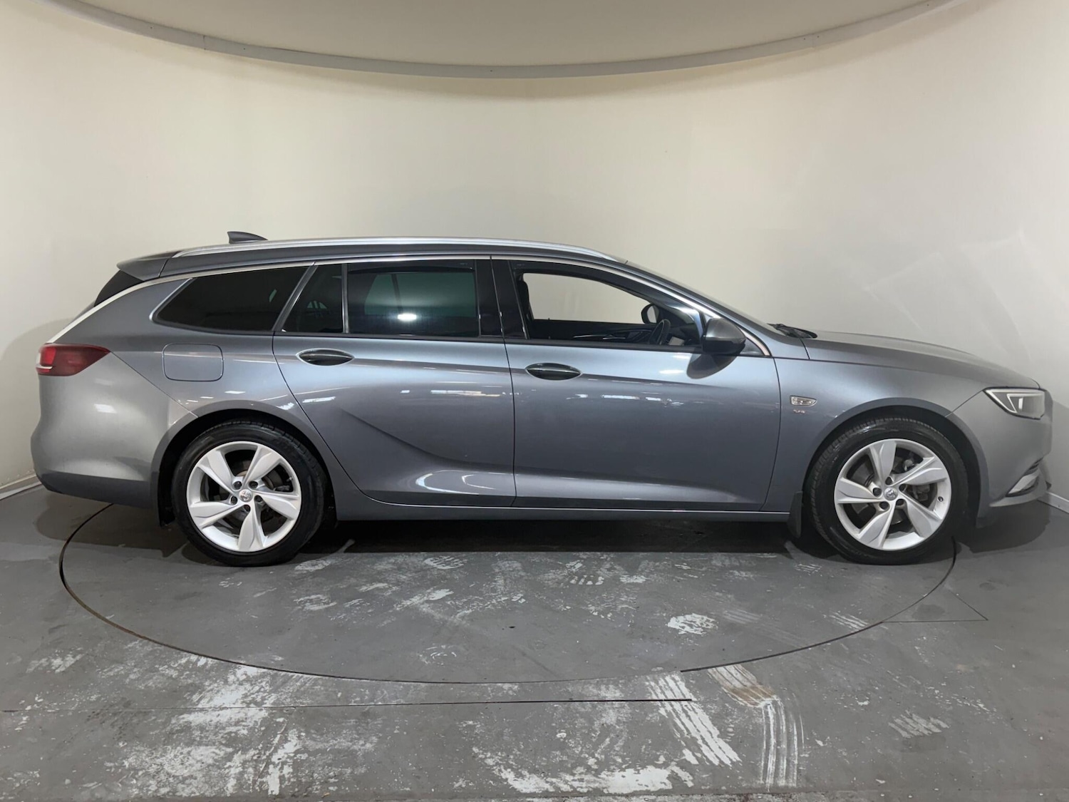 Used Vauxhall Insignia 2017 for sale - 76802323: Photo 8