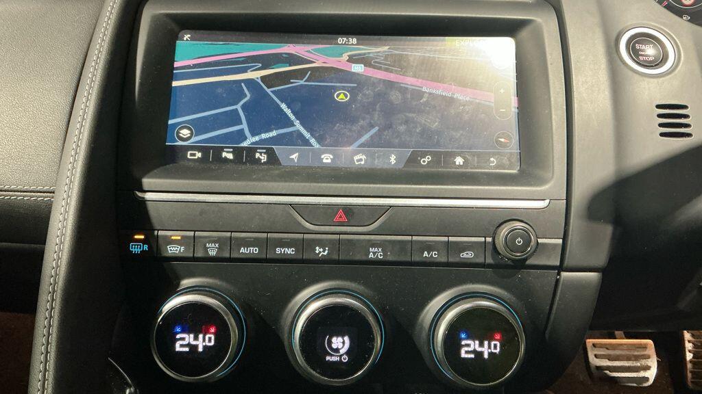 Used Jaguar E-Pace 2018 for sale - 77174392: Photo 9