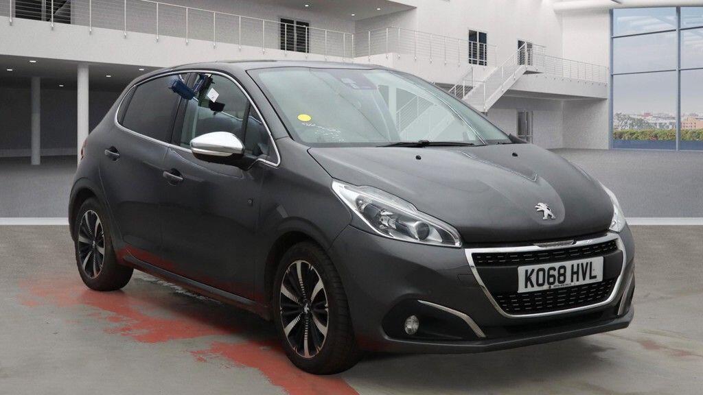 Used Peugeot 208 2019 for sale - 76360026: Photo 1