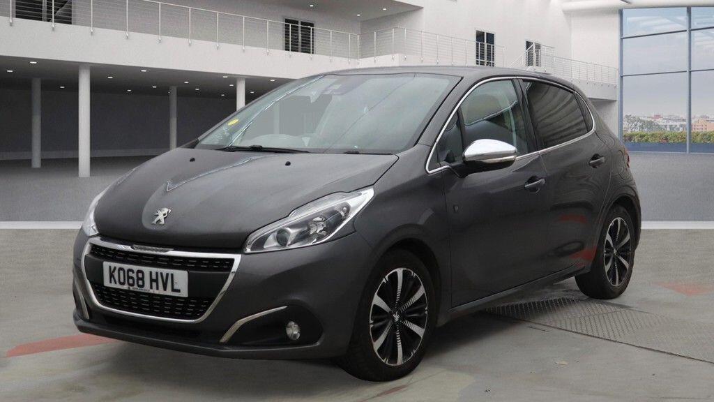Used Peugeot 208 2019 for sale - 76360026: Photo 2