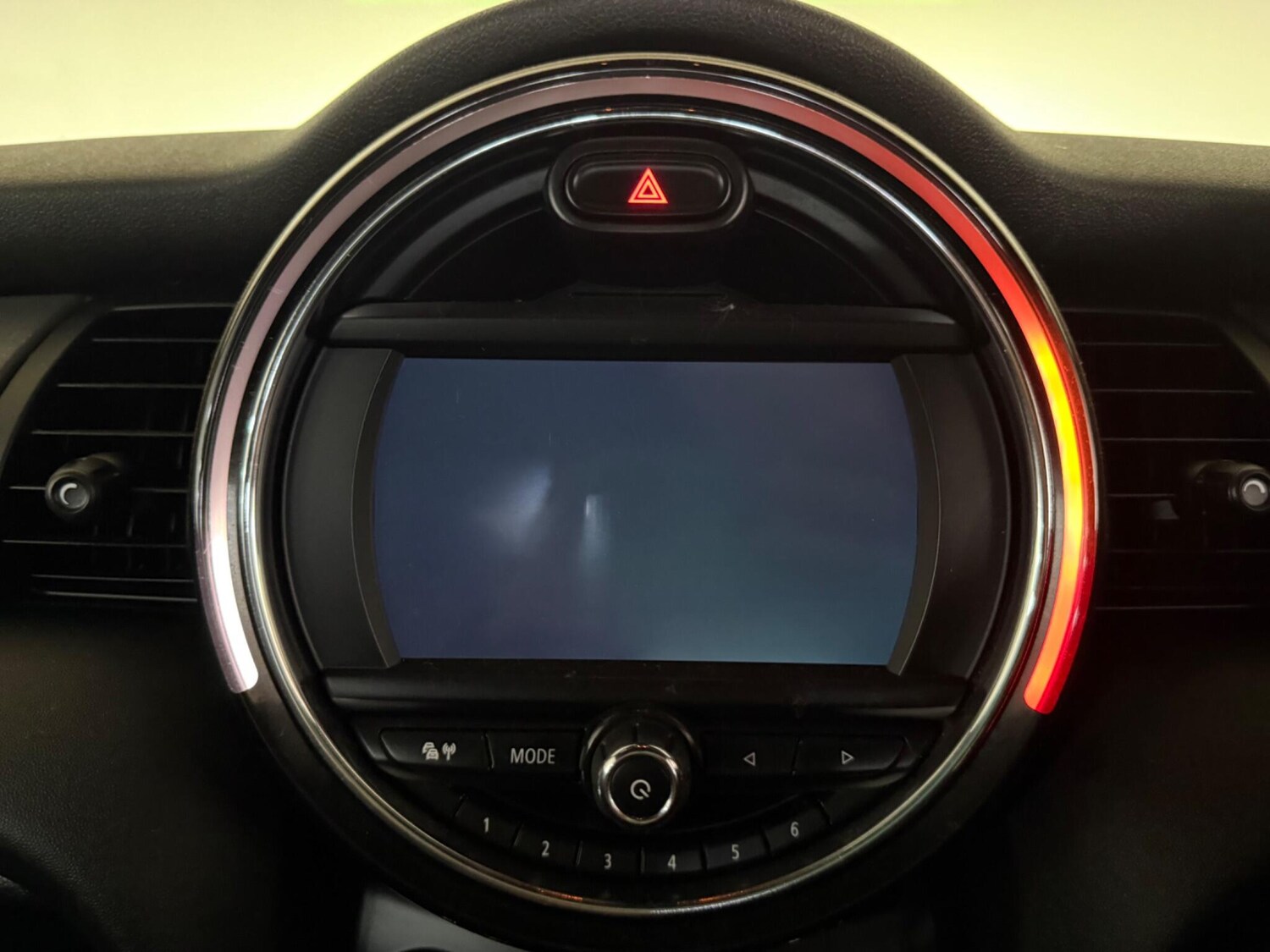 Used MINI Convertible 2018 for sale - 76408604: Photo 35