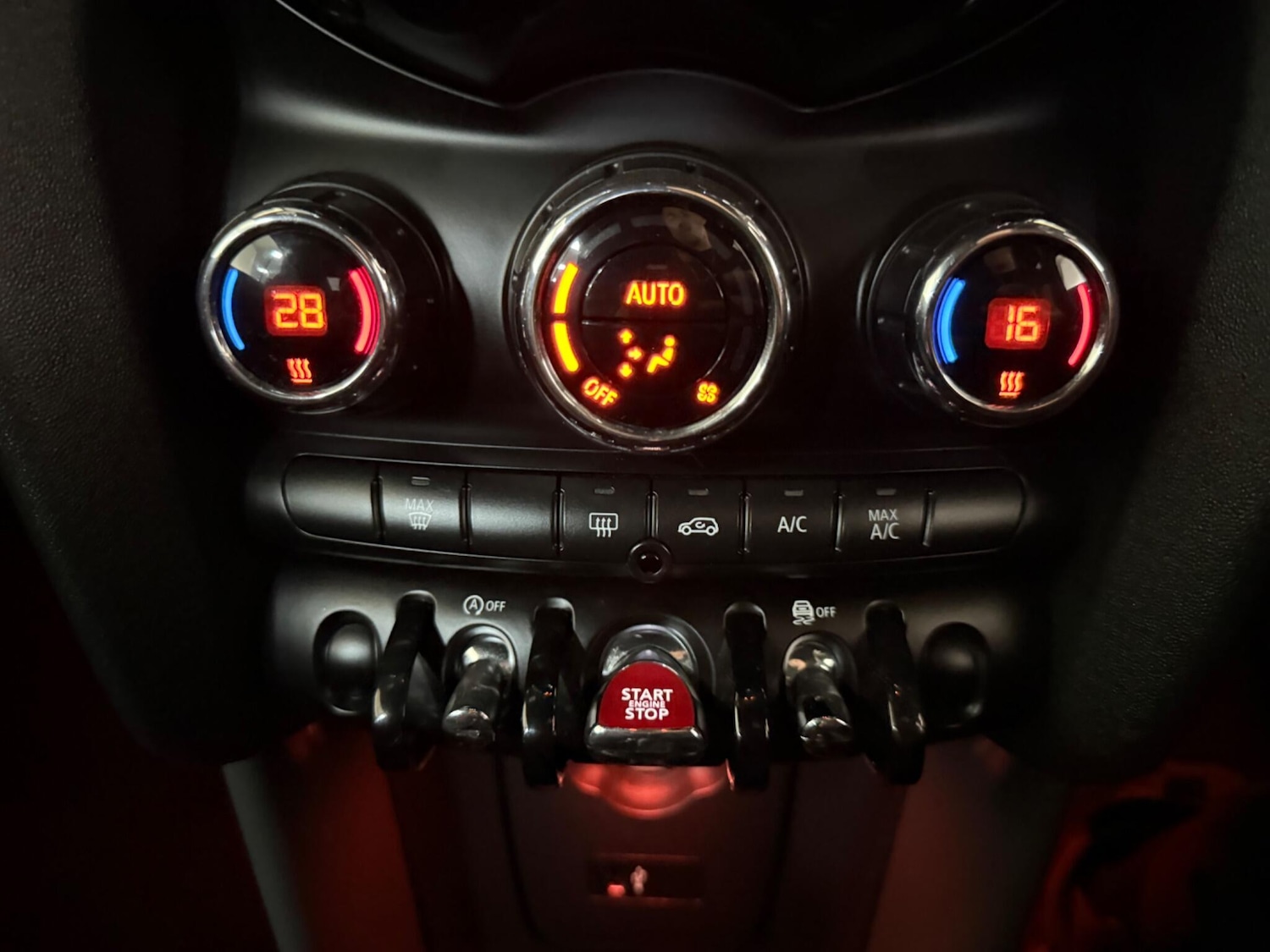 Used MINI Convertible 2018 for sale - 76408604: Photo 36