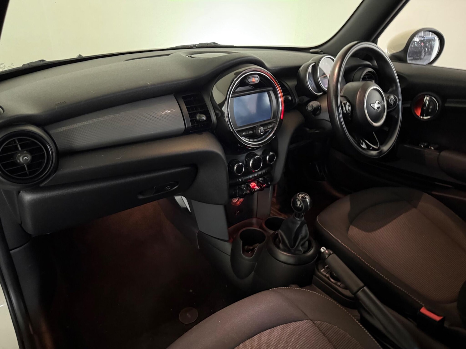 Used MINI Convertible 2018 for sale - 76408604: Photo 61