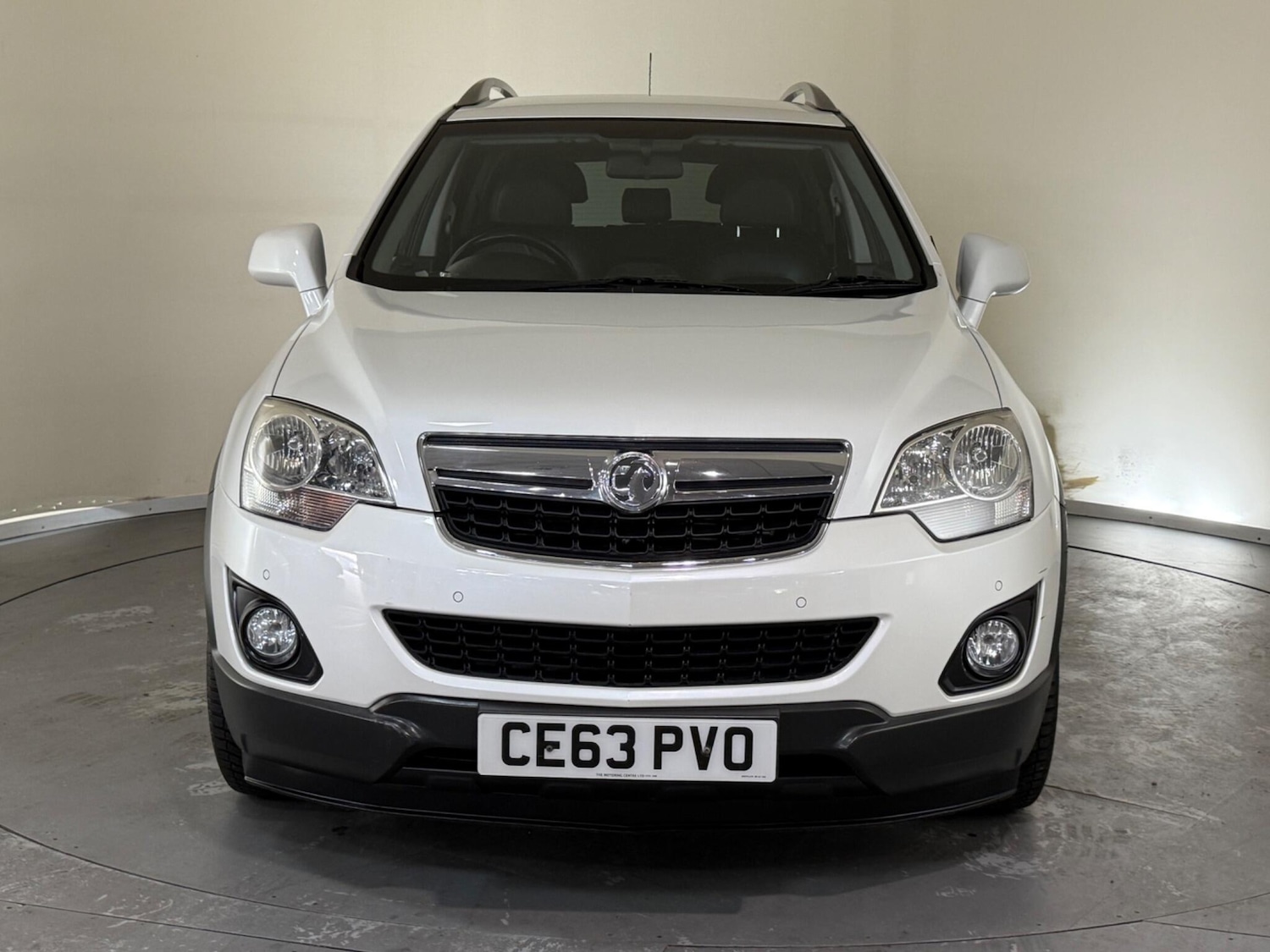 Used Vauxhall Antara 2013 for sale - 76987932: Photo 2