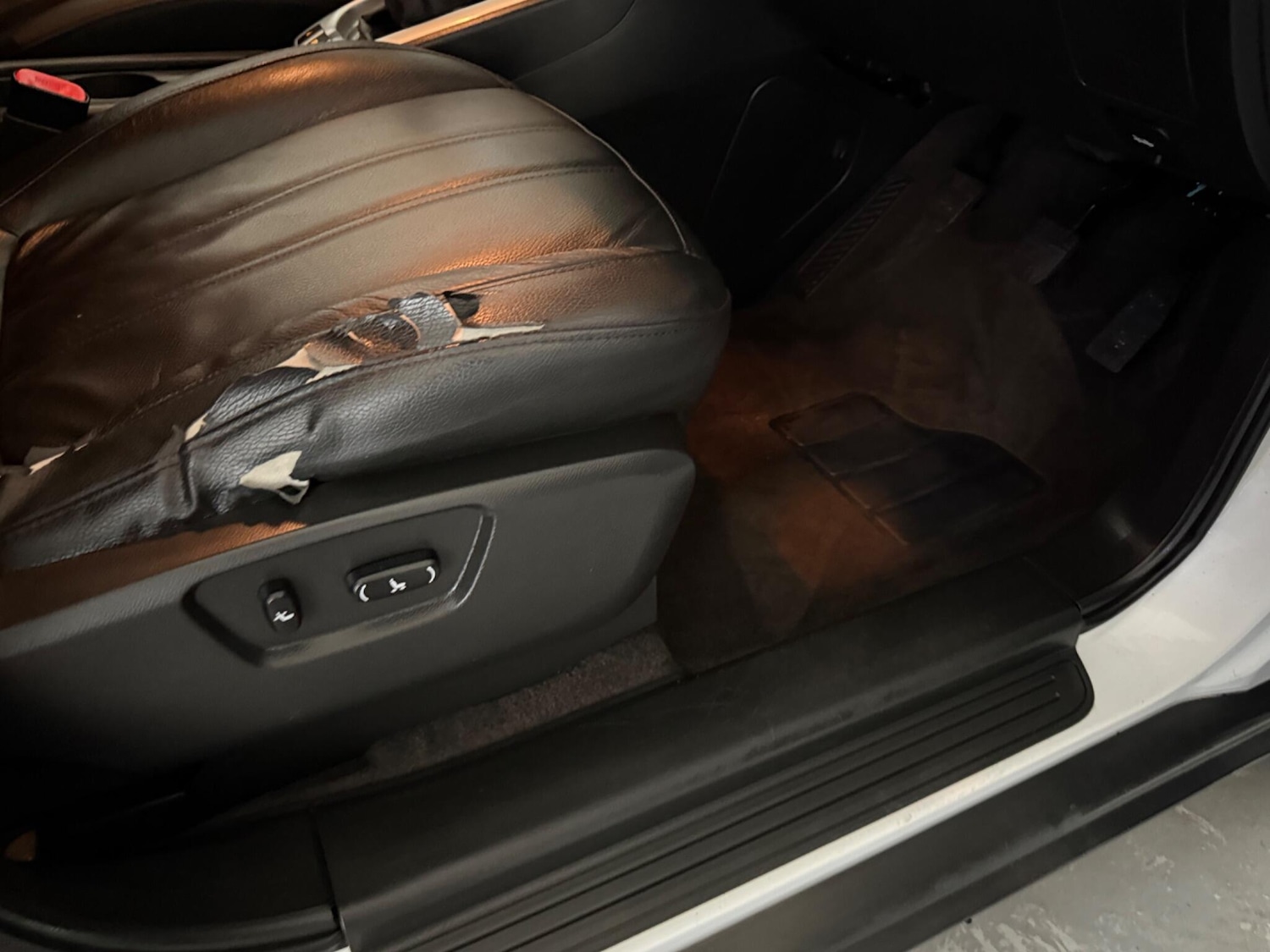 Used Vauxhall Antara 2013 for sale - 76987932: Photo 24