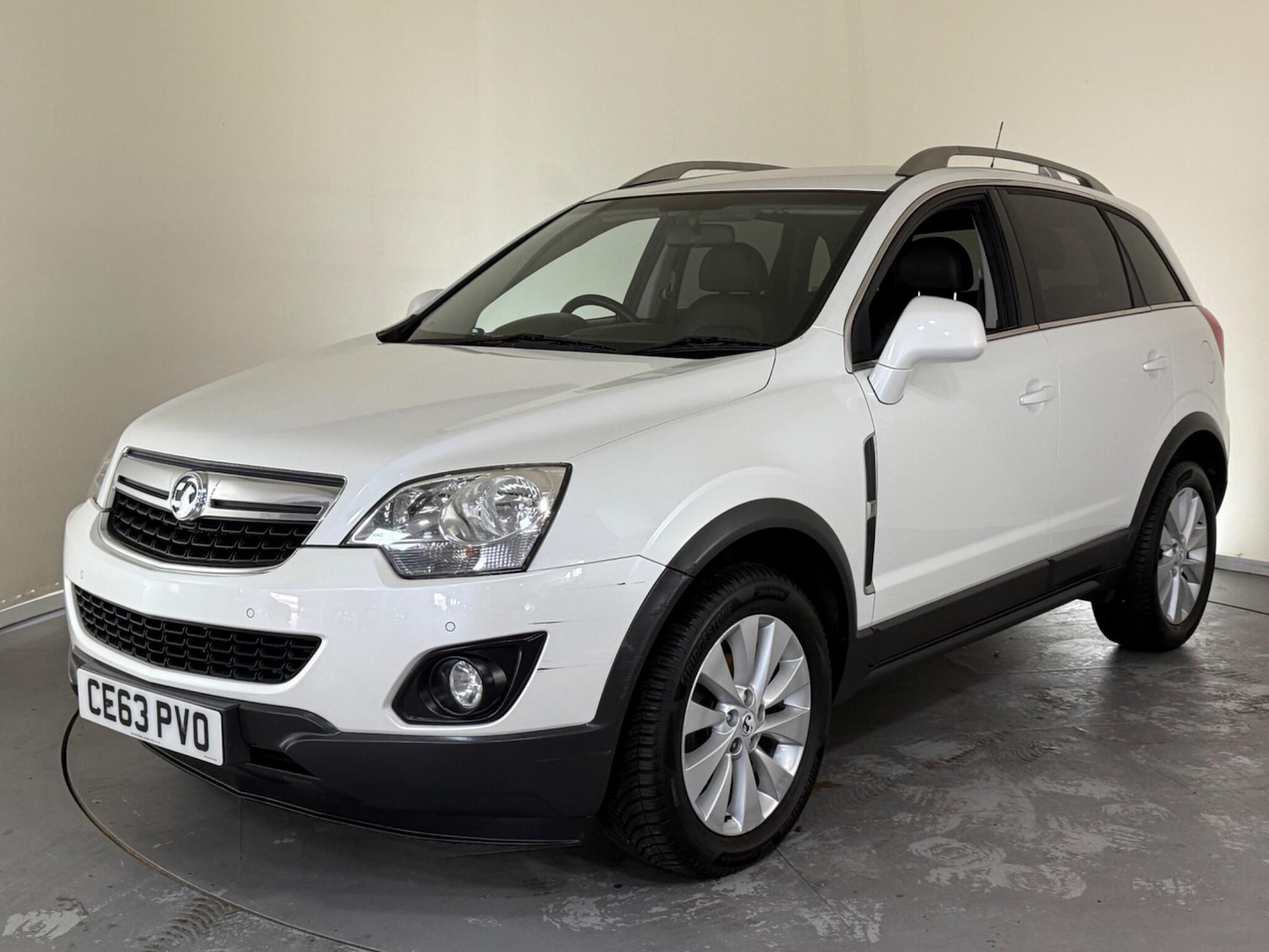Used Vauxhall Antara 2013 for sale - 76987932: Photo 3