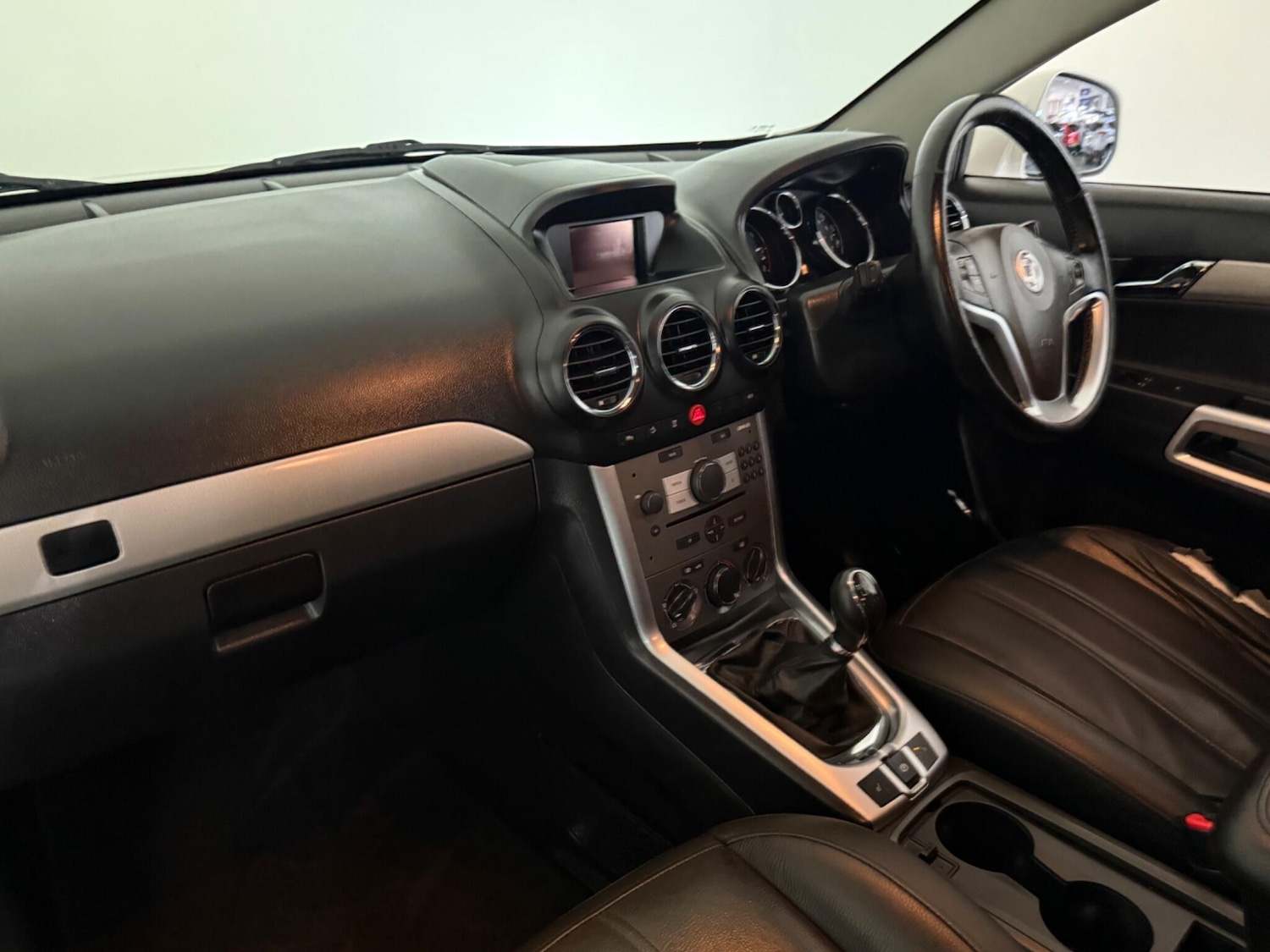 Used Vauxhall Antara 2013 for sale - 76987932: Photo 64