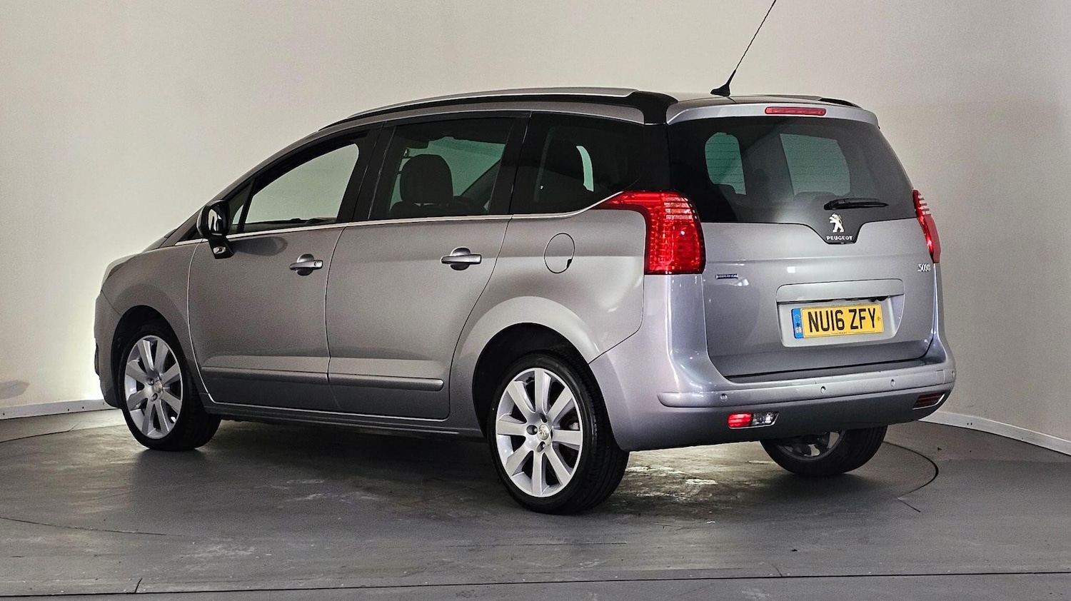 Used Peugeot 5008 for sale - 76702310: Photo 10