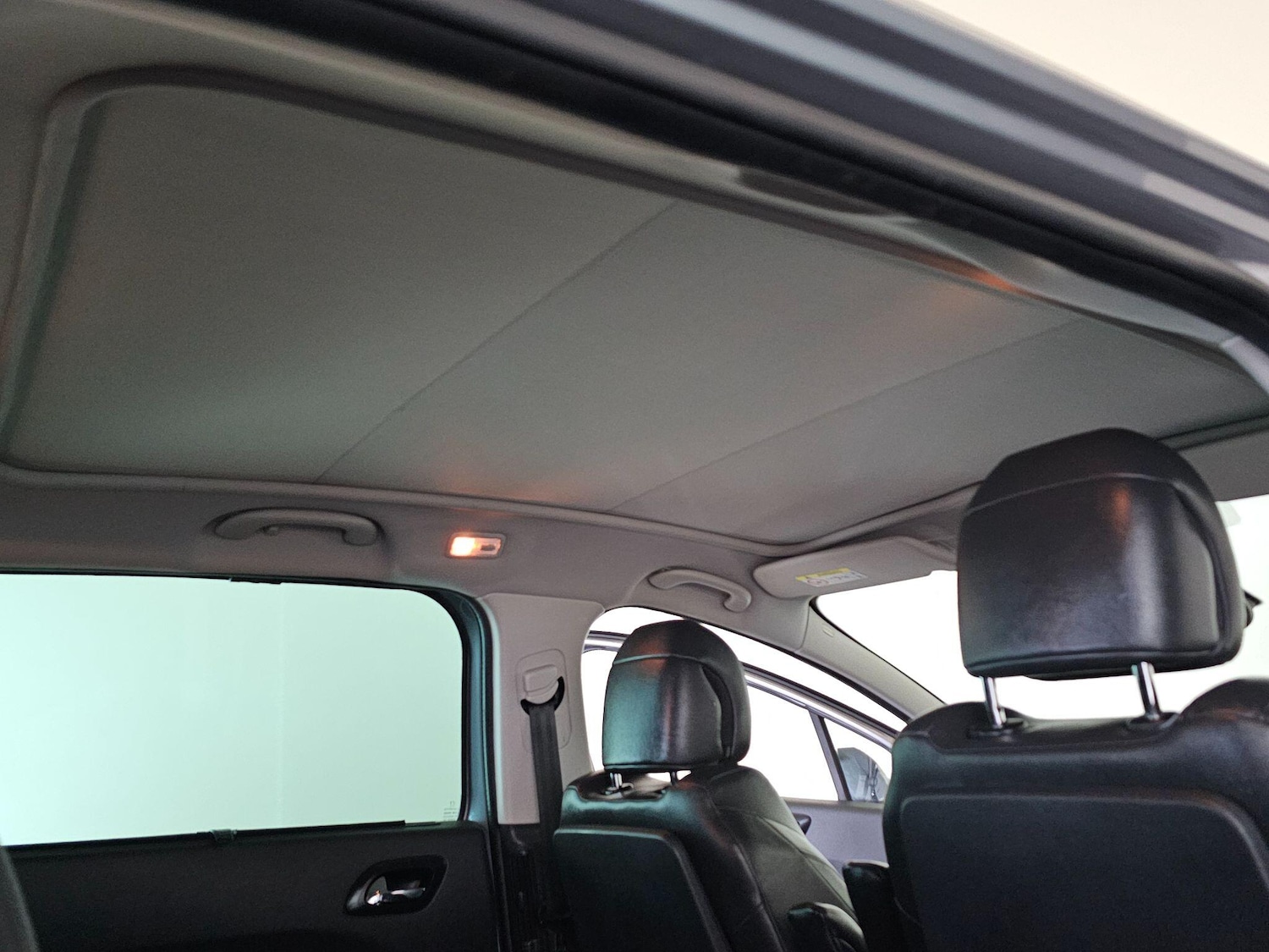 Used Peugeot 5008 for sale - 76702310: Photo 33