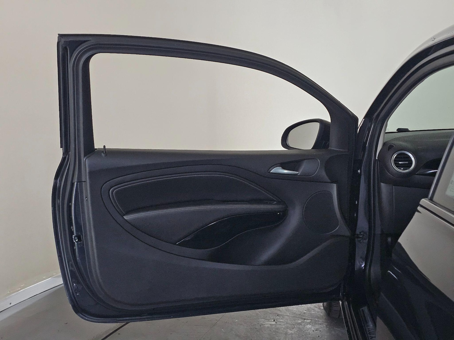 Used Vauxhall ADAM 2013 for sale - 76408543: Photo 22