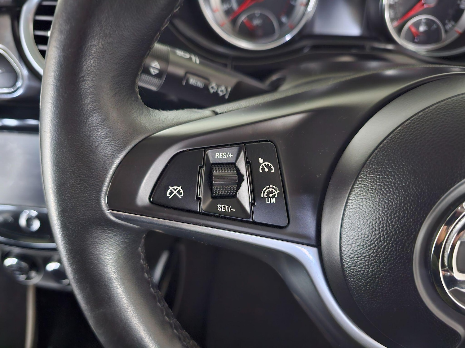 Used Vauxhall ADAM 2013 for sale - 76408543: Photo 30