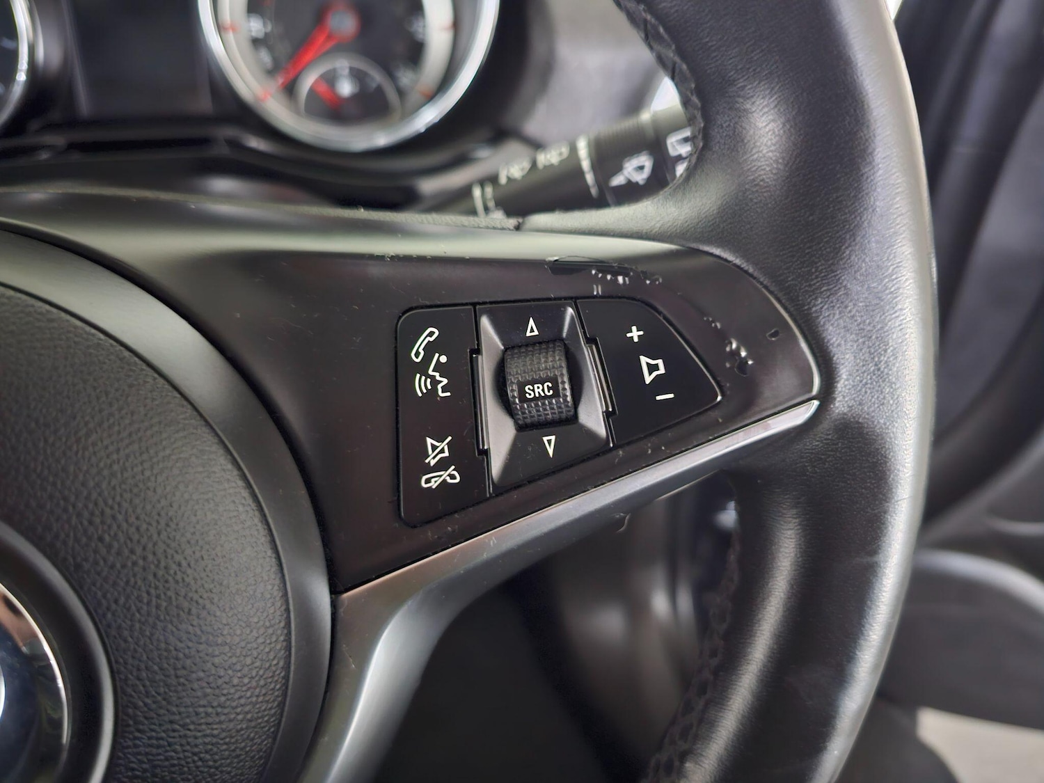 Used Vauxhall ADAM 2013 for sale - 76408543: Photo 31