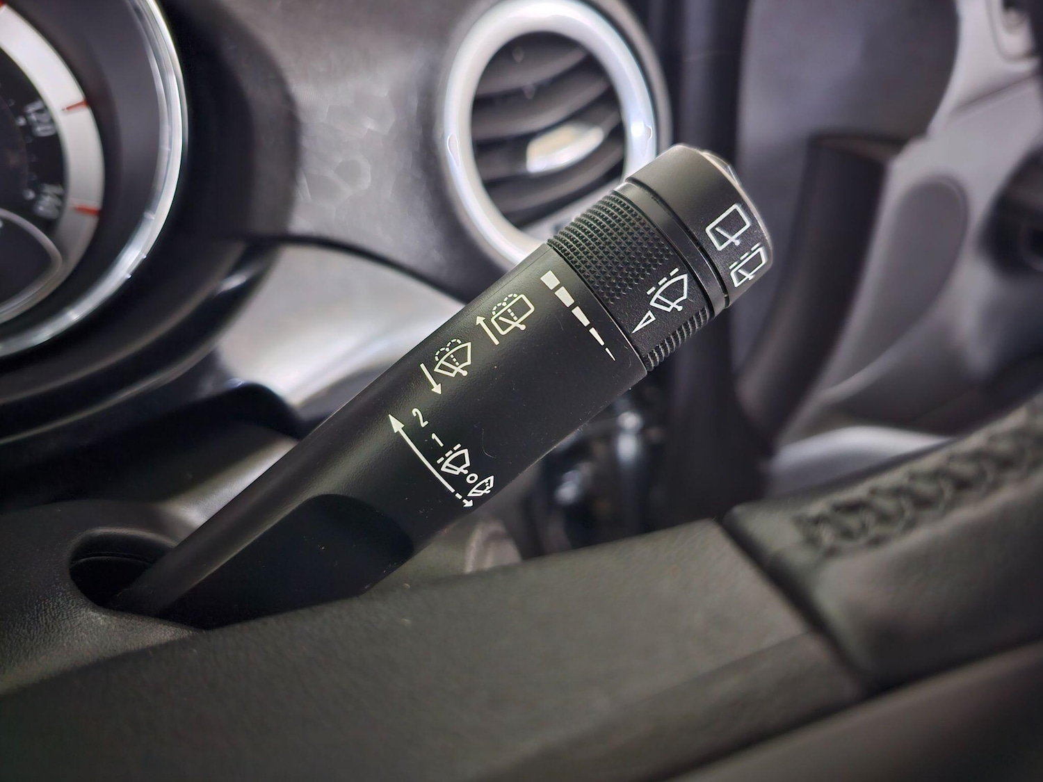 Used Vauxhall ADAM 2013 for sale - 76408543: Photo 32