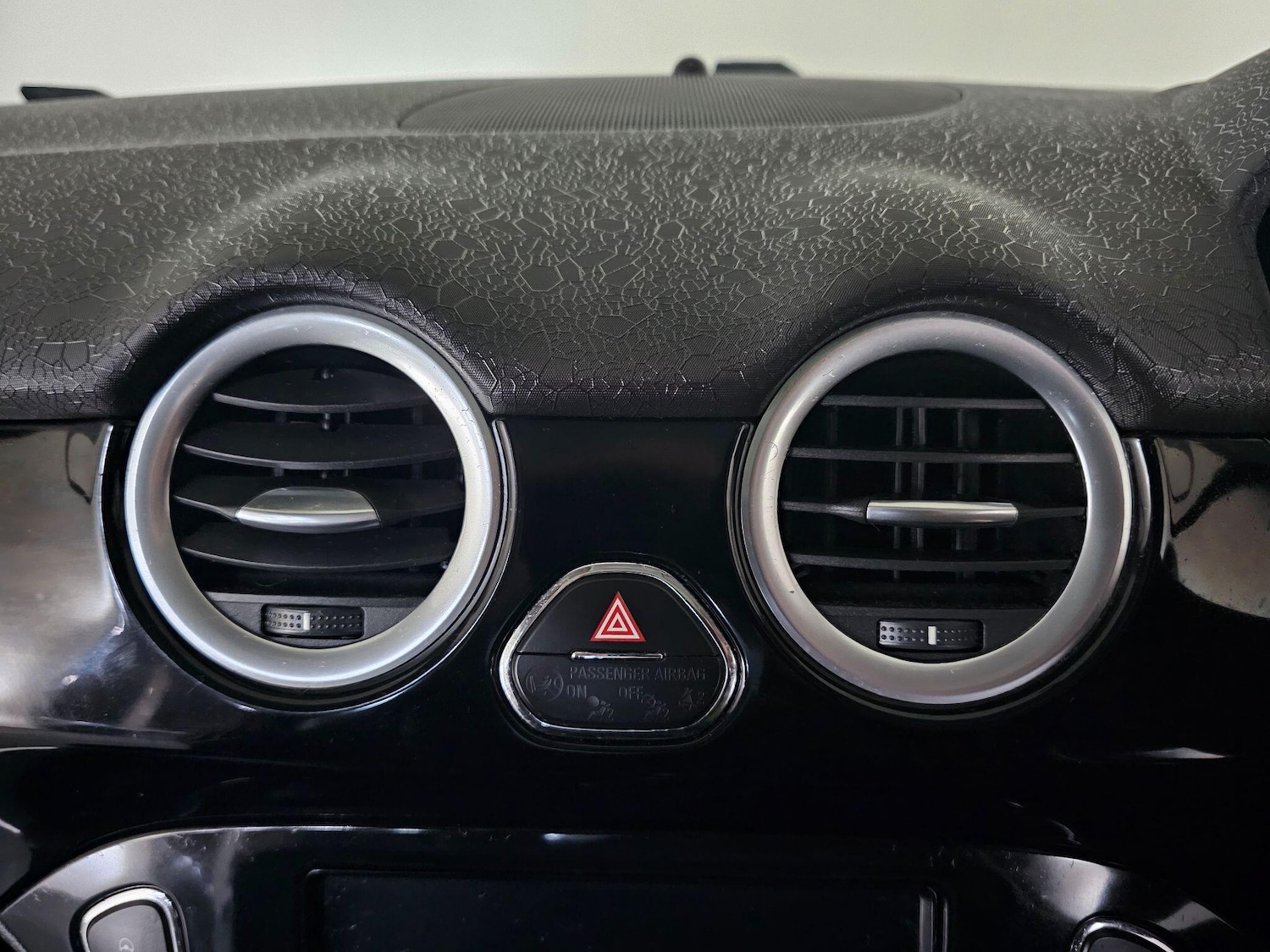 Used Vauxhall ADAM 2013 for sale - 76408543: Photo 36