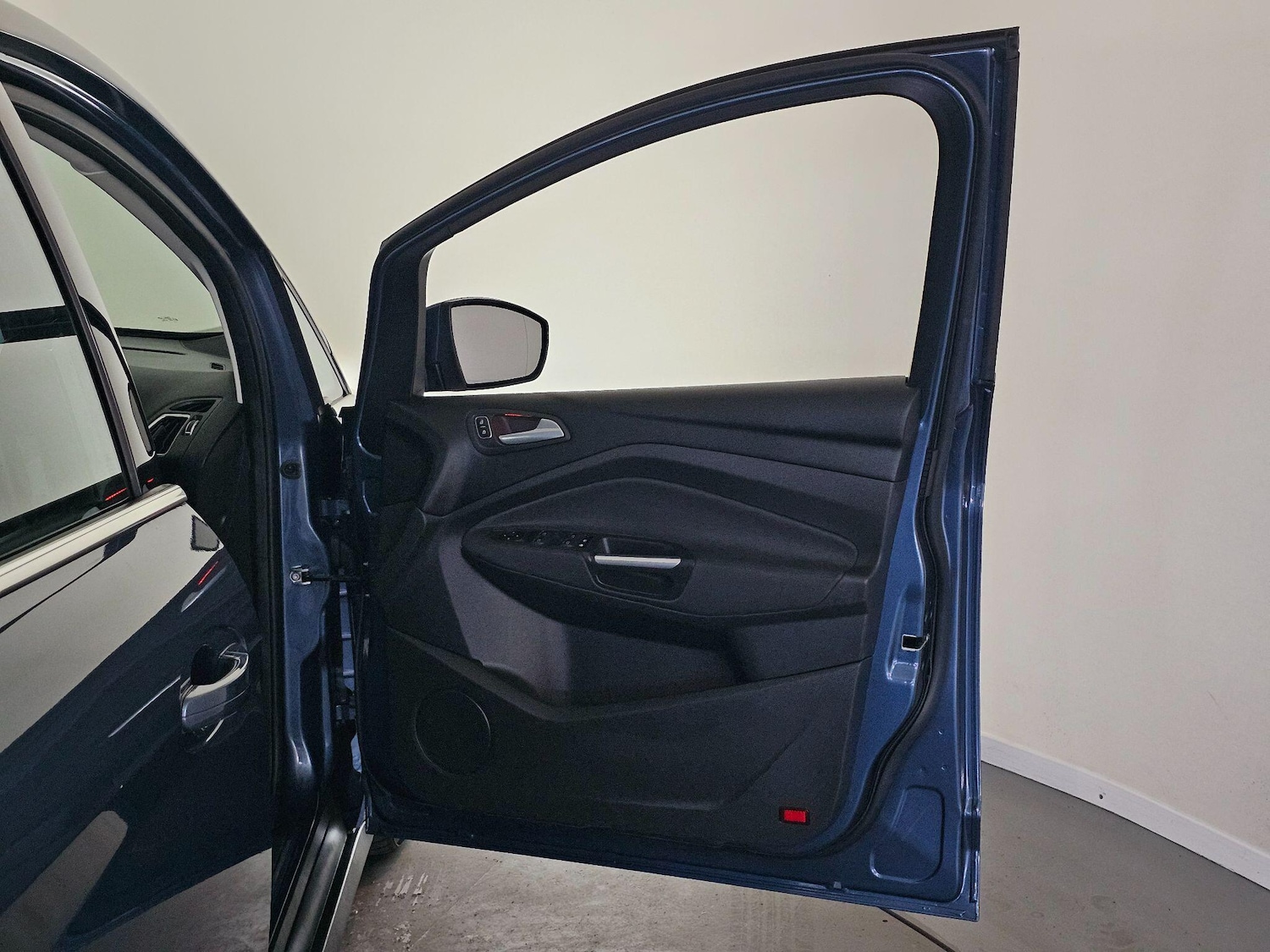 Used Ford Grand C-Max 2018 for sale - 76409355: Photo 20