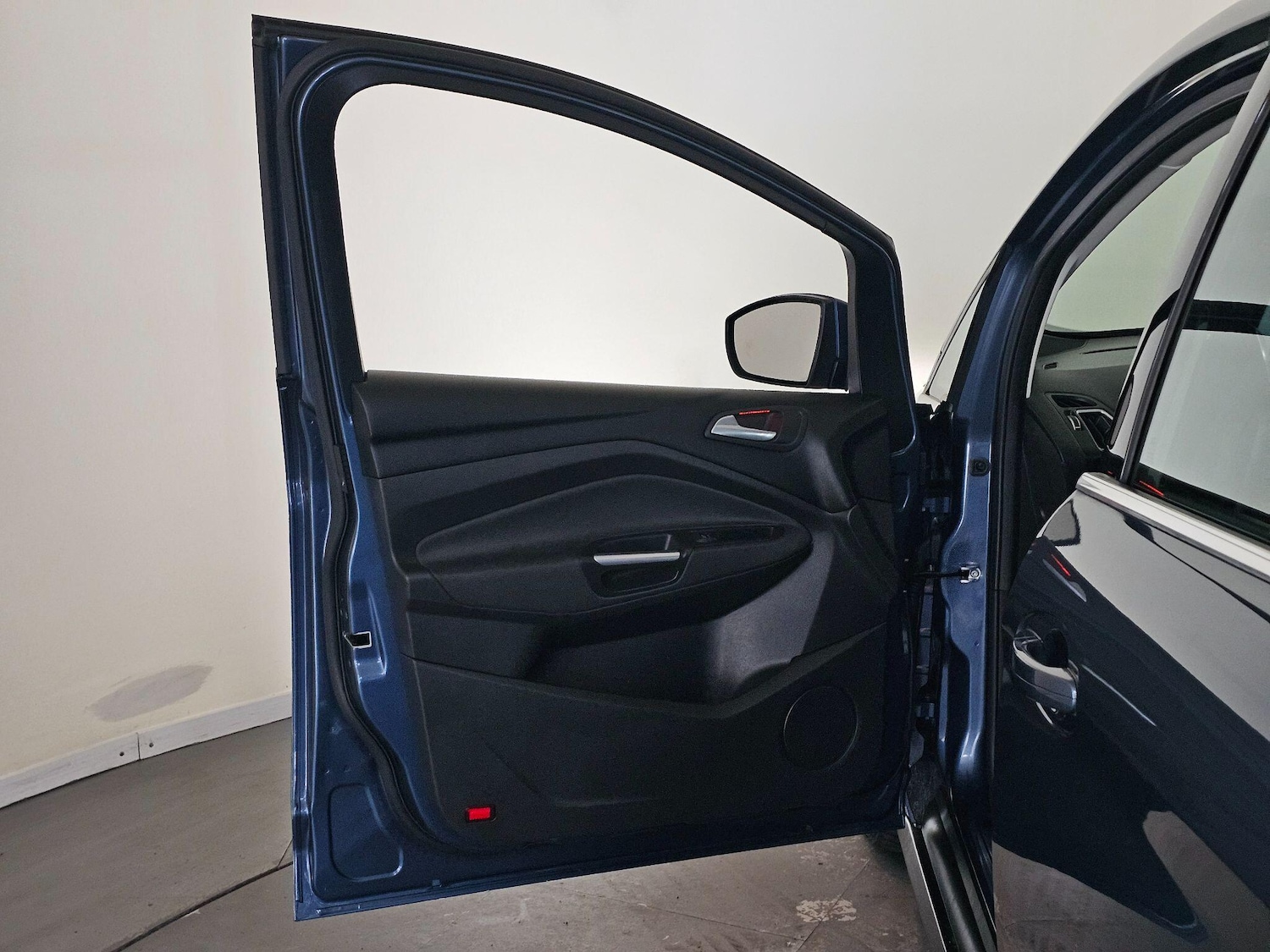 Used Ford Grand C-Max 2018 for sale - 76409355: Photo 23